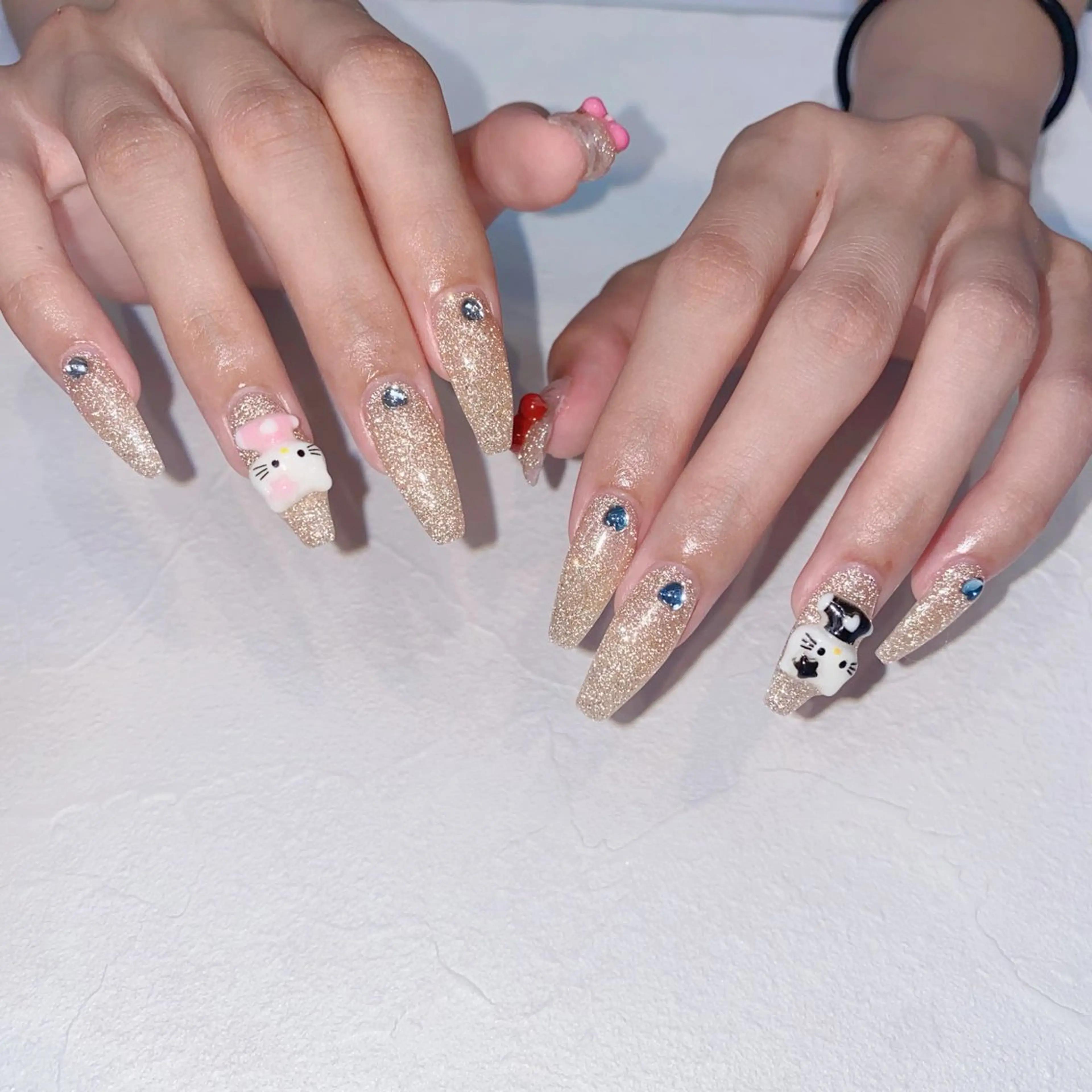 ネイル Annailsalon所属・E miのネイルデザイン