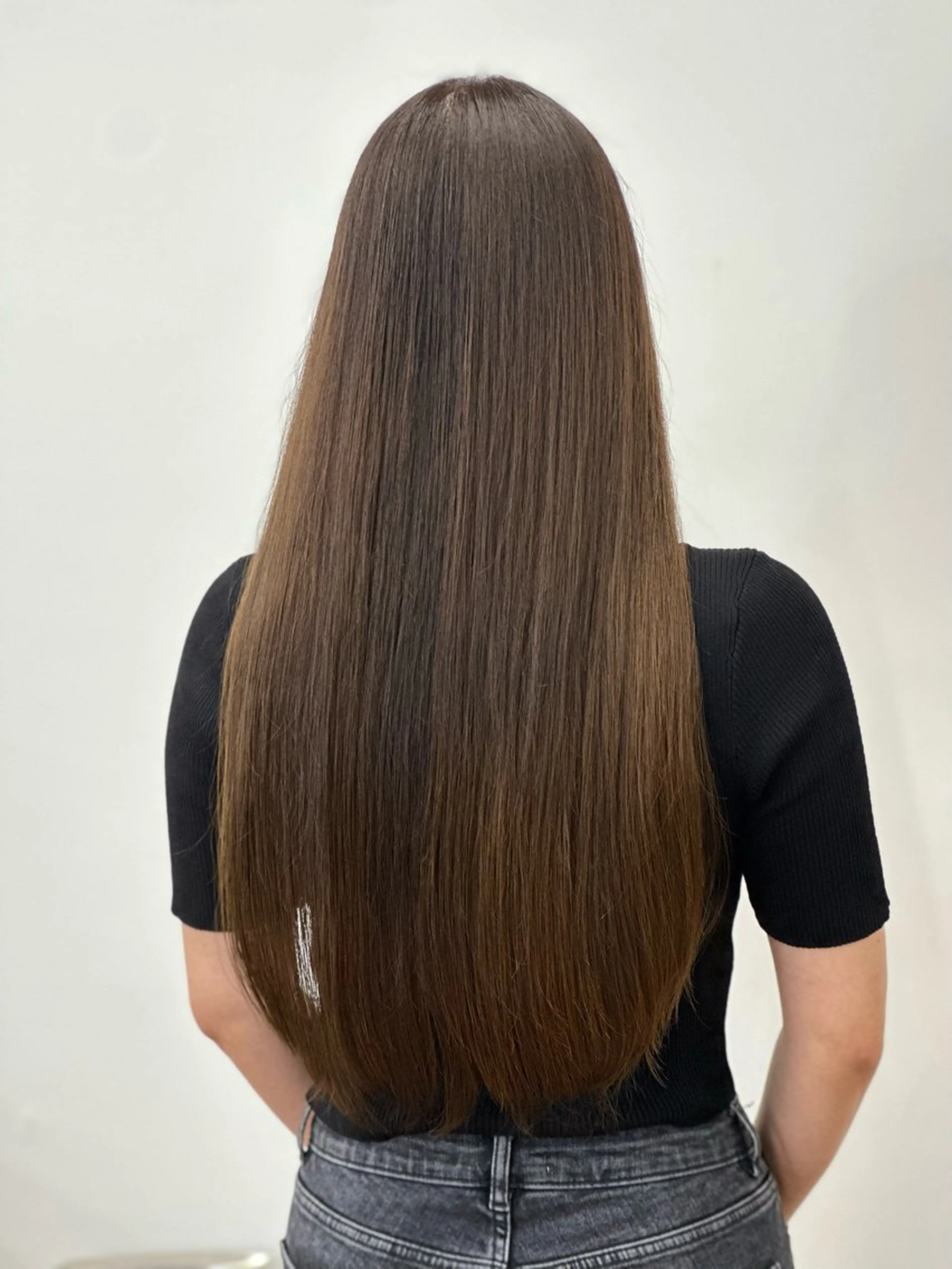 セミロング カラー ブリーチ ケアブリーチ ダブルカラー ハイライトカラー インナーカラー カット ヘアカラー トリートメント 朝がラクになるパーマ トウバルタイキのヘアスタイル