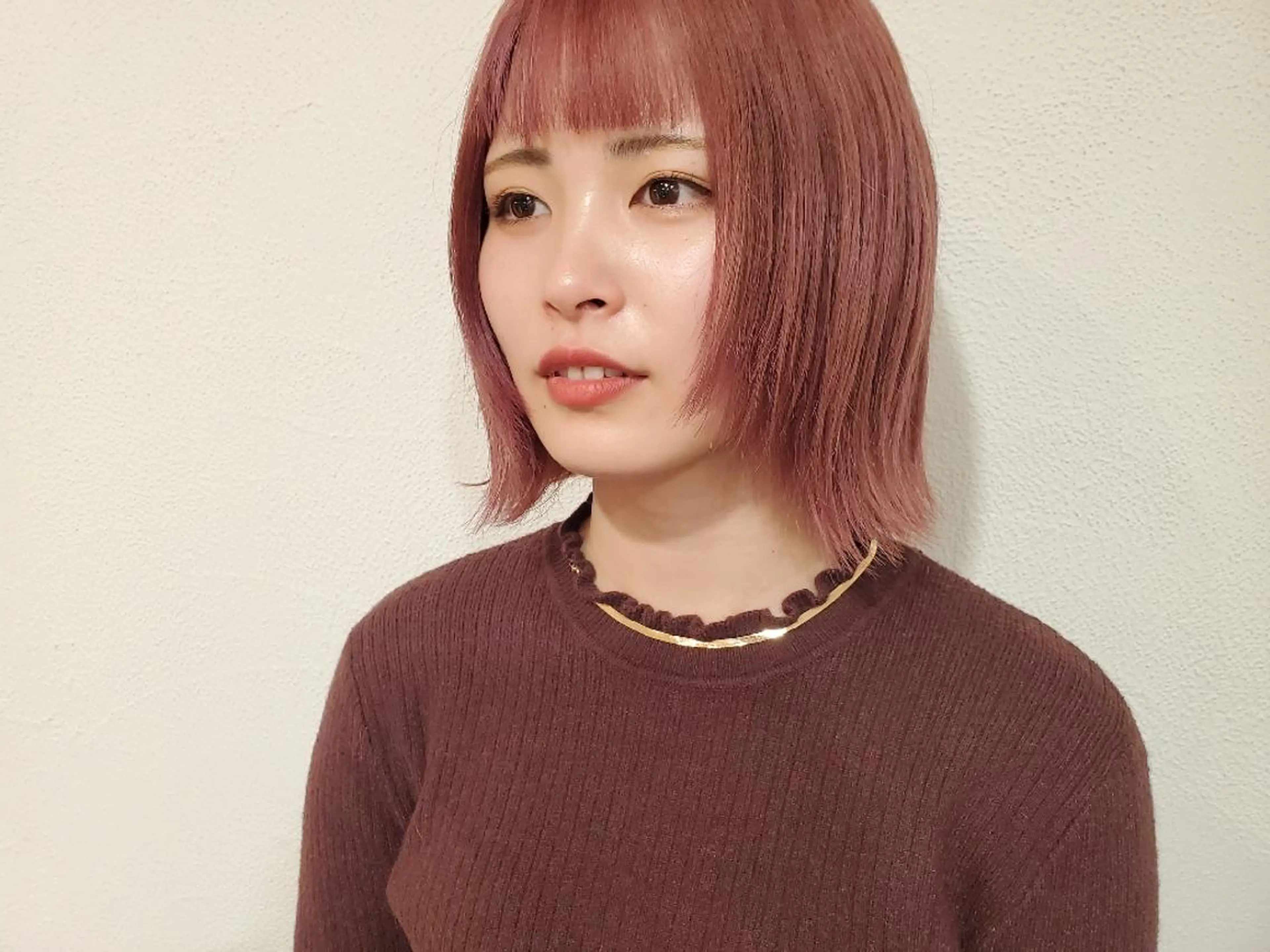 ミディアム カラー ピンクカラー パ ルのヘアスタイル