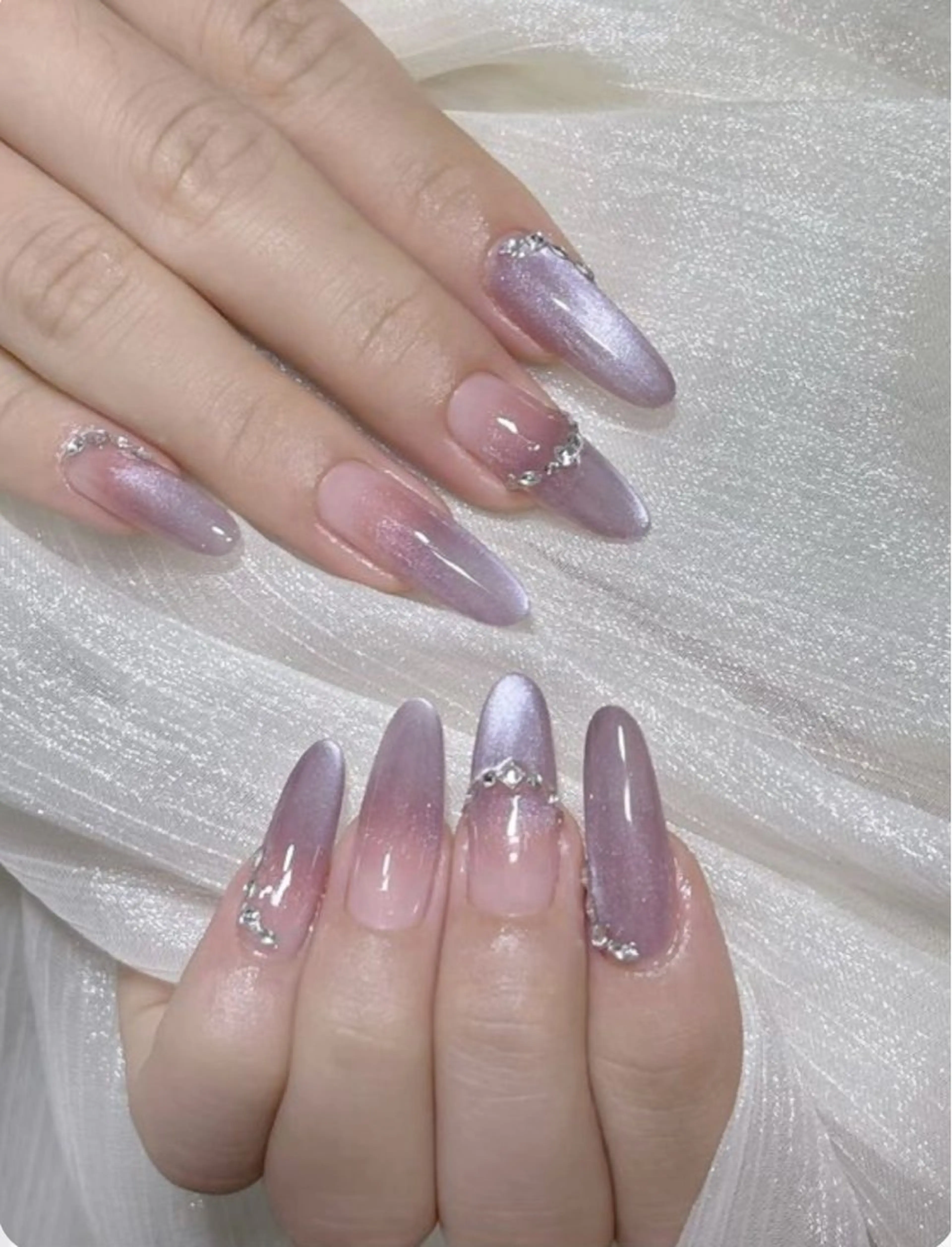 ネイル アートネイル チークネイル 長さ出し フレンチネイル ジェルネイル Lily nails studio所属・ネイルサロン Lilyのネイルデザイン