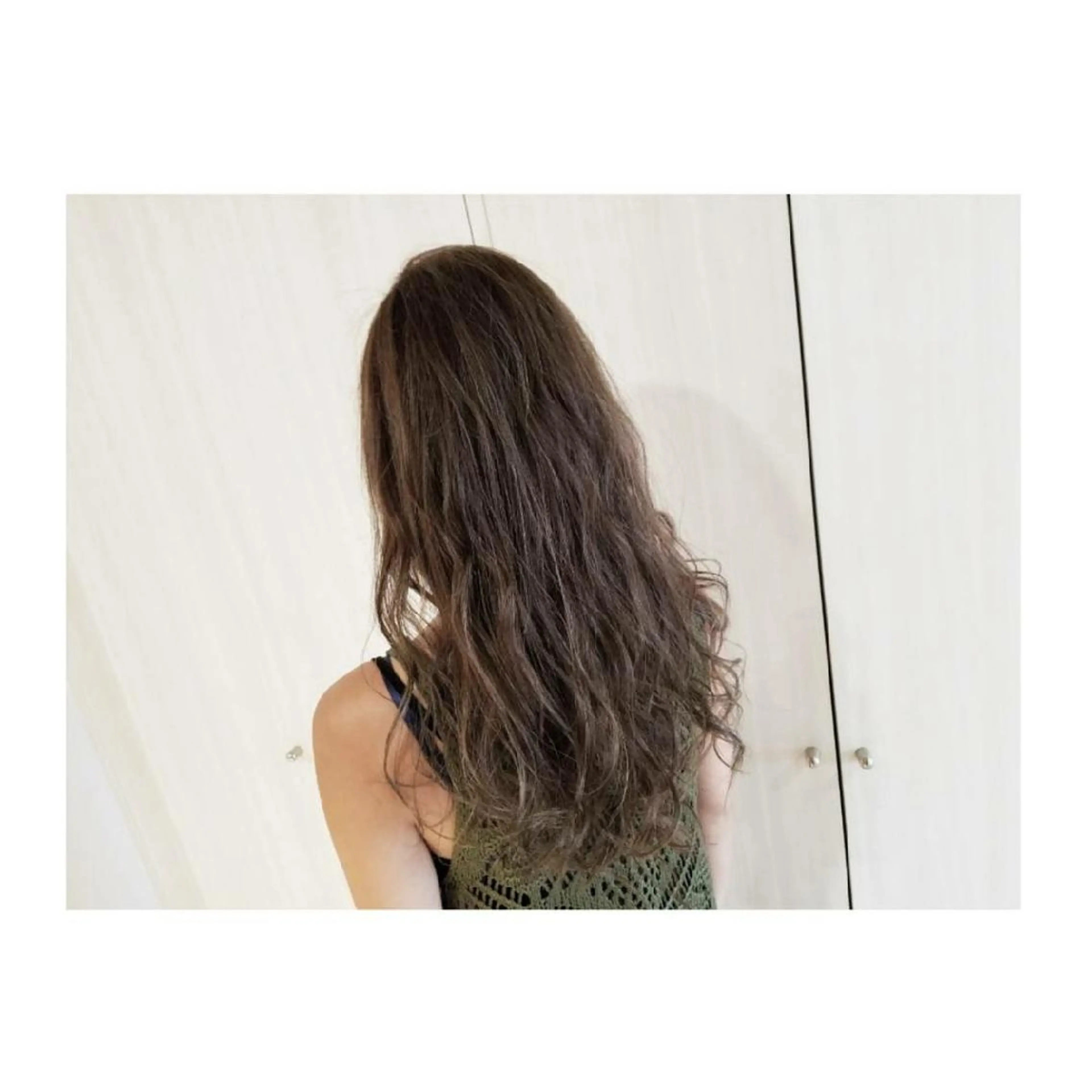 ロング カラー アッシュ ダークアッシュ Luana 矢場町のヘアスタイル