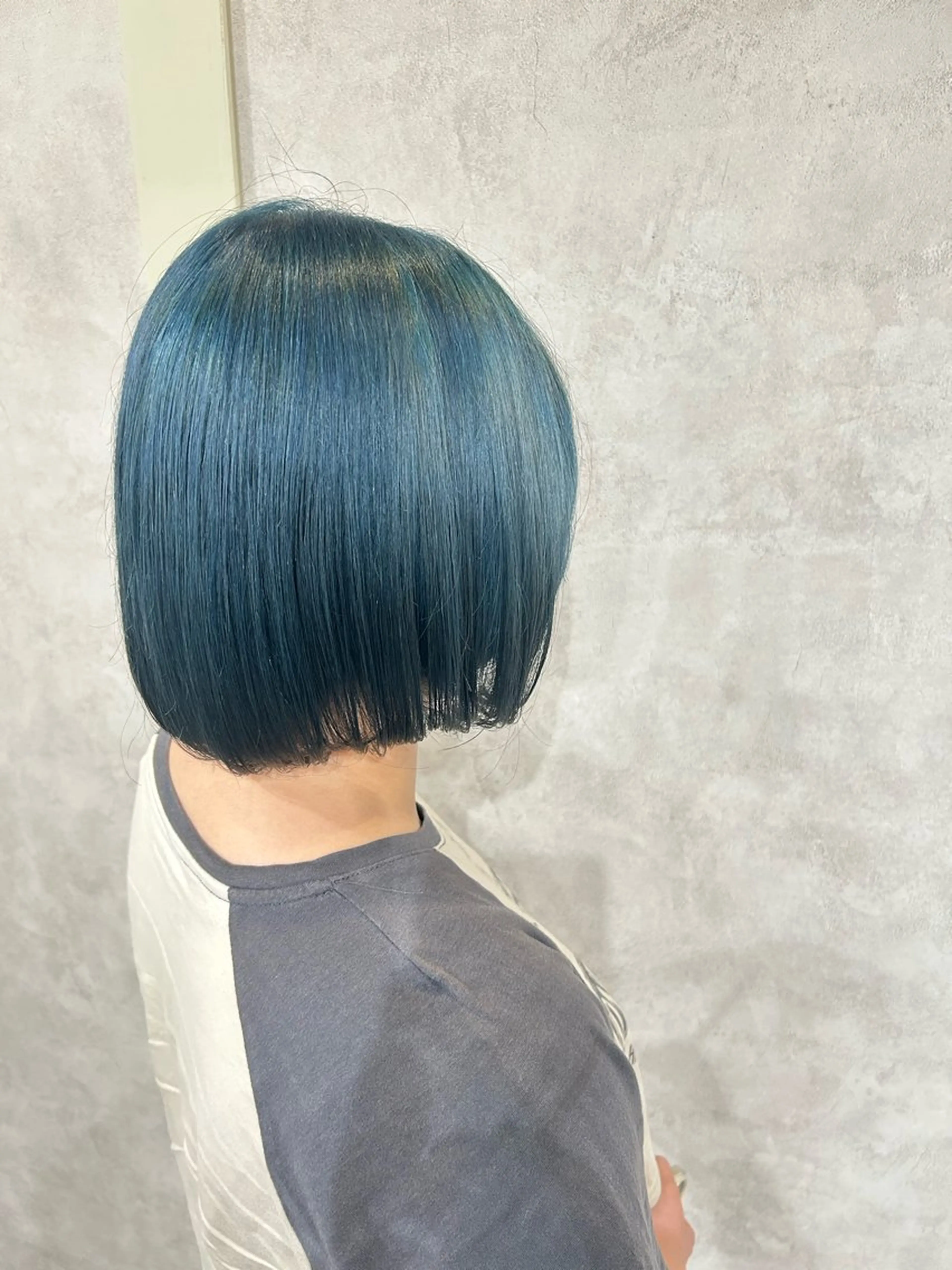 カラー ハイトーンカラー ヘアカラー トリートメント 上島 愛永のヘアスタイル