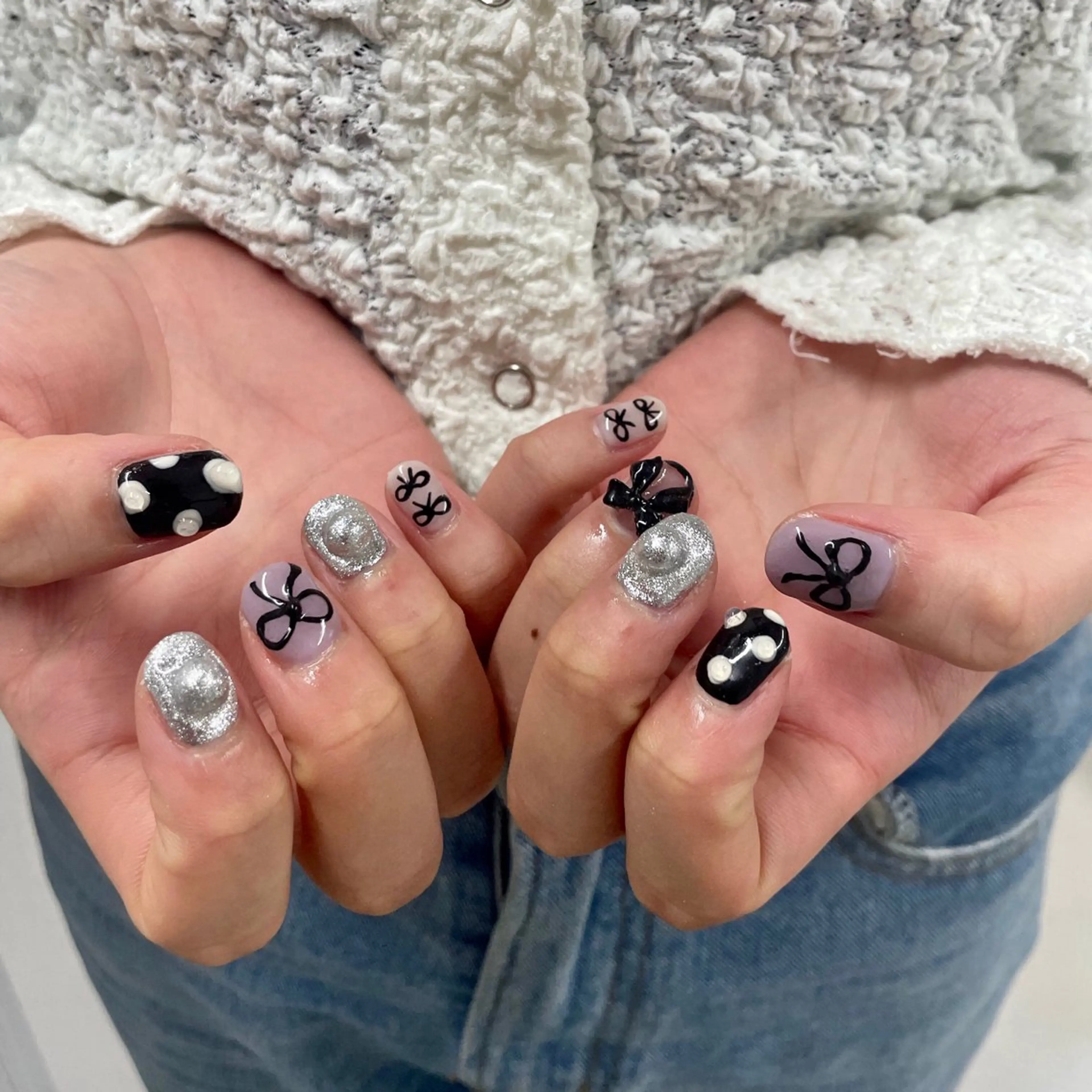 ネイル アートネイル べっ甲ネイル ジェルネイル グリーン キラキラネイル nailstudio eviz新宿店のネイルデザイン