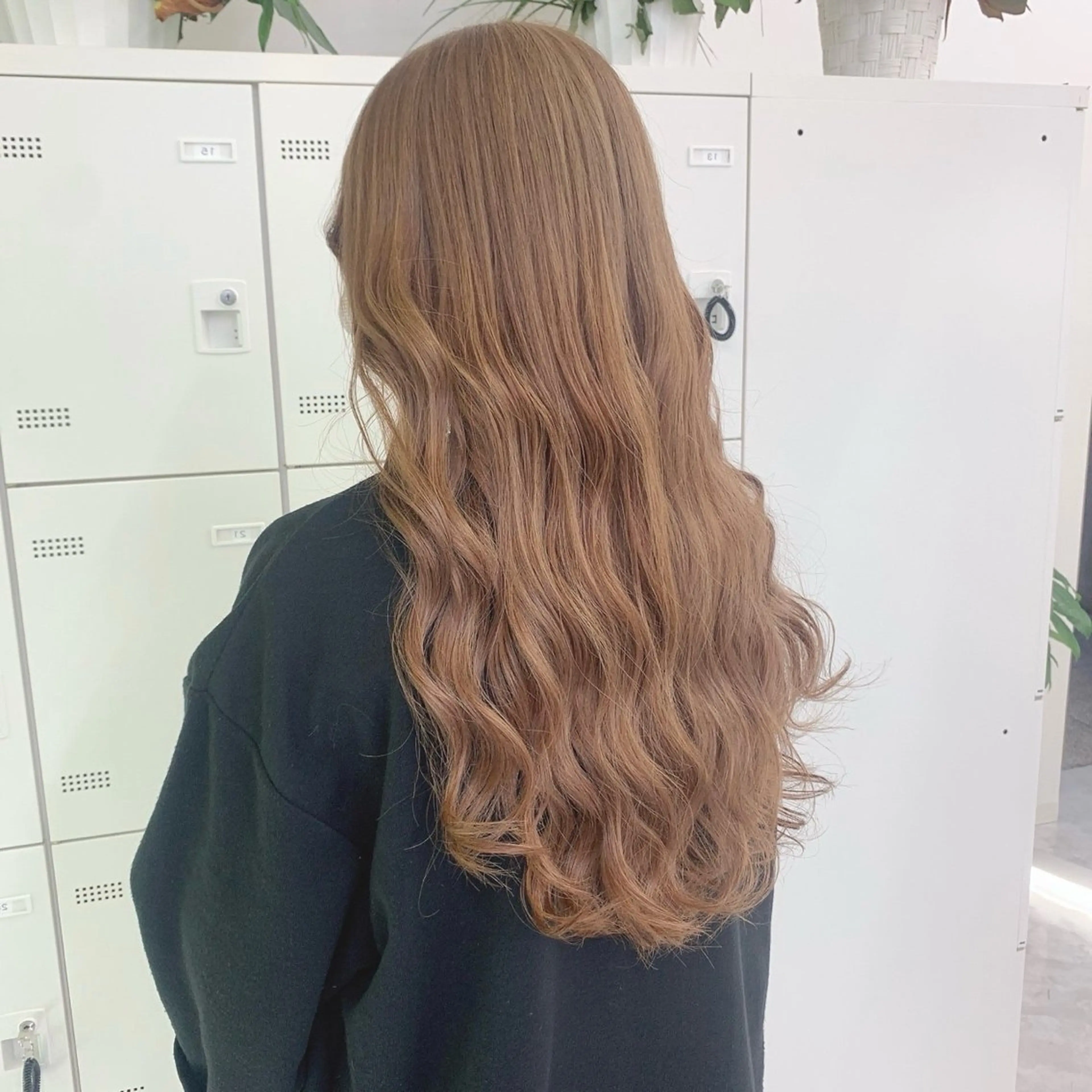 ロング カラー ヘアアレンジ トレンドモテカラー 🩷色落ちまで可愛くのヘアスタイル