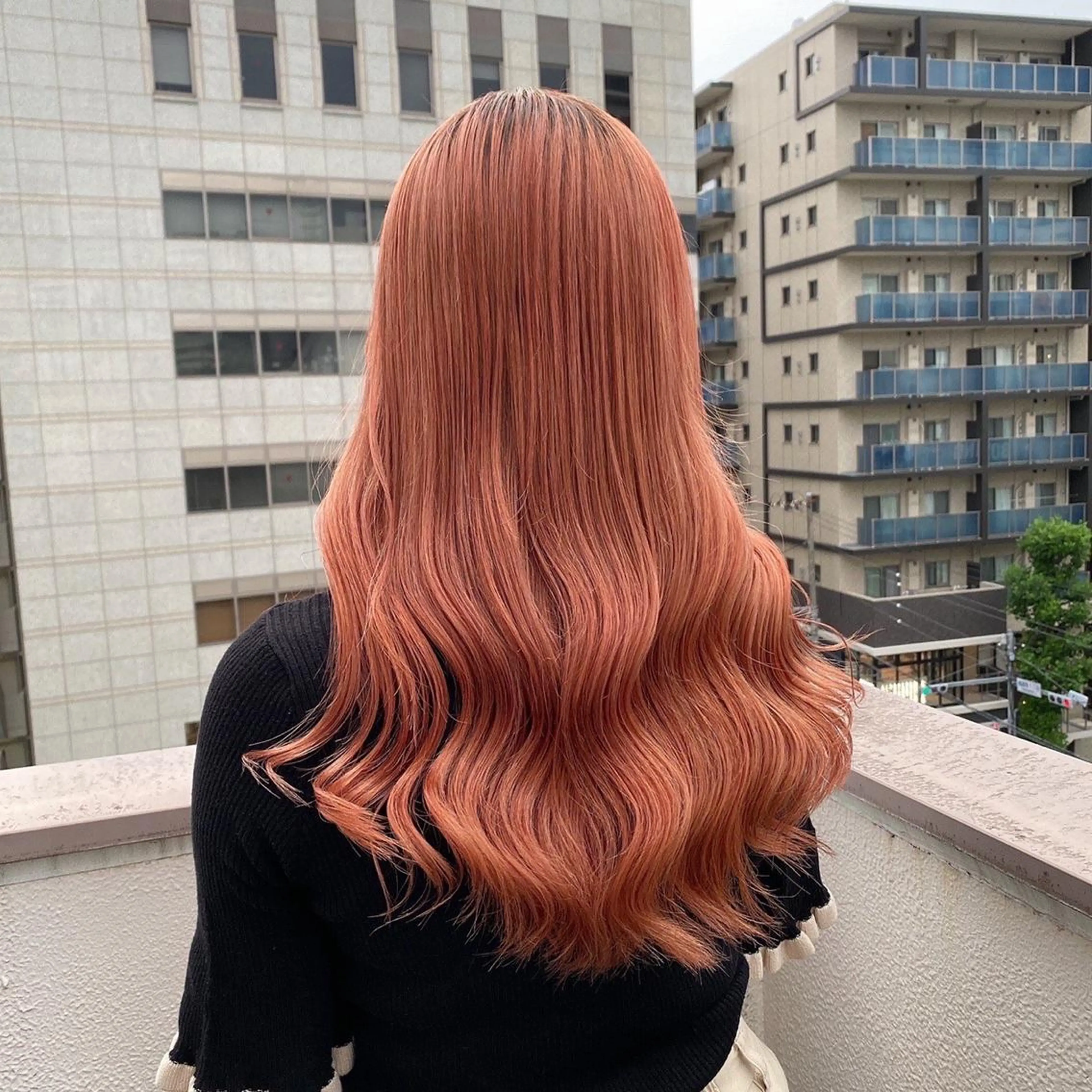 セミロング ヘアカラー トリートメント ハイトーンブロンド 横浜💞ミオのヘアスタイル