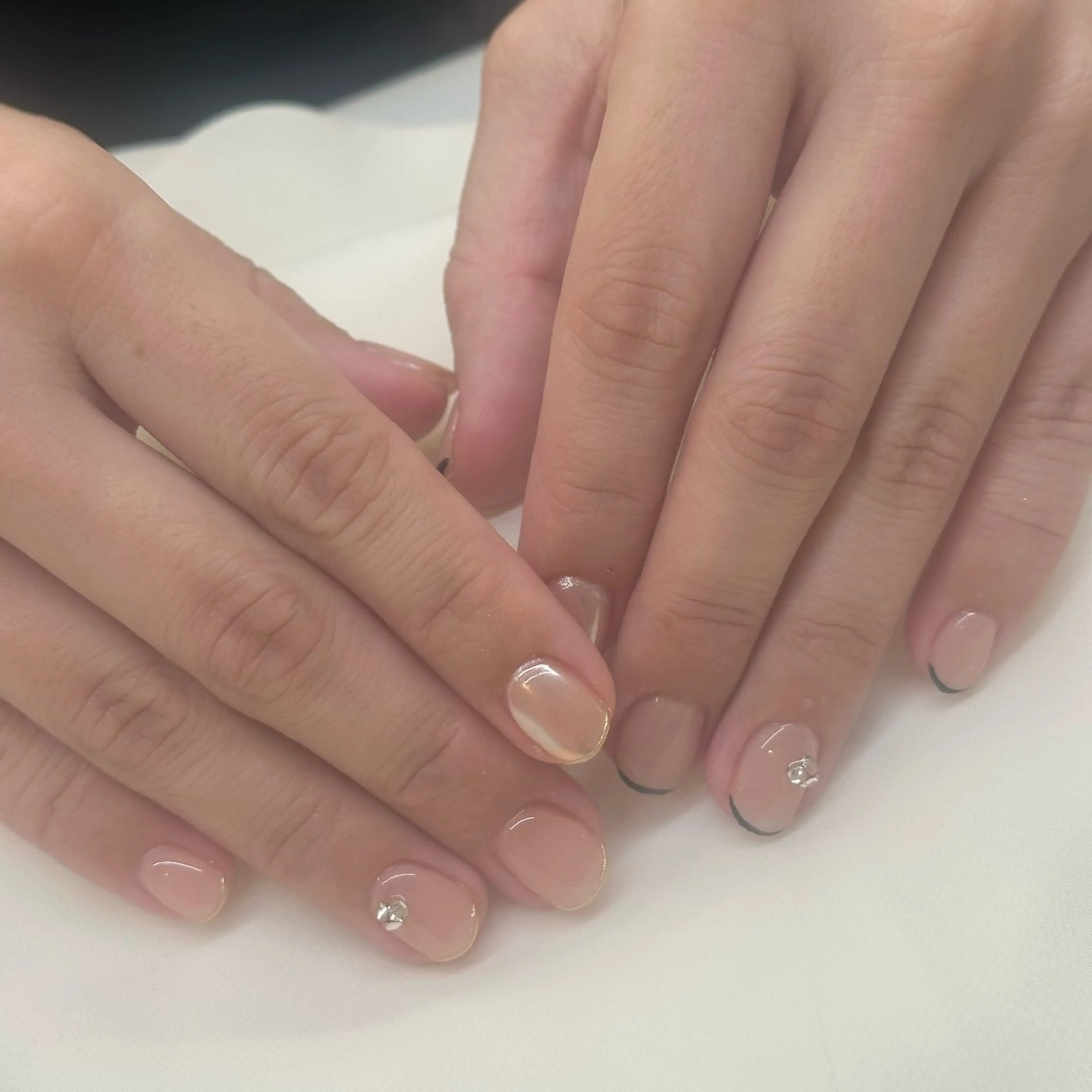 ショート GRACE mioのネイルデザイン