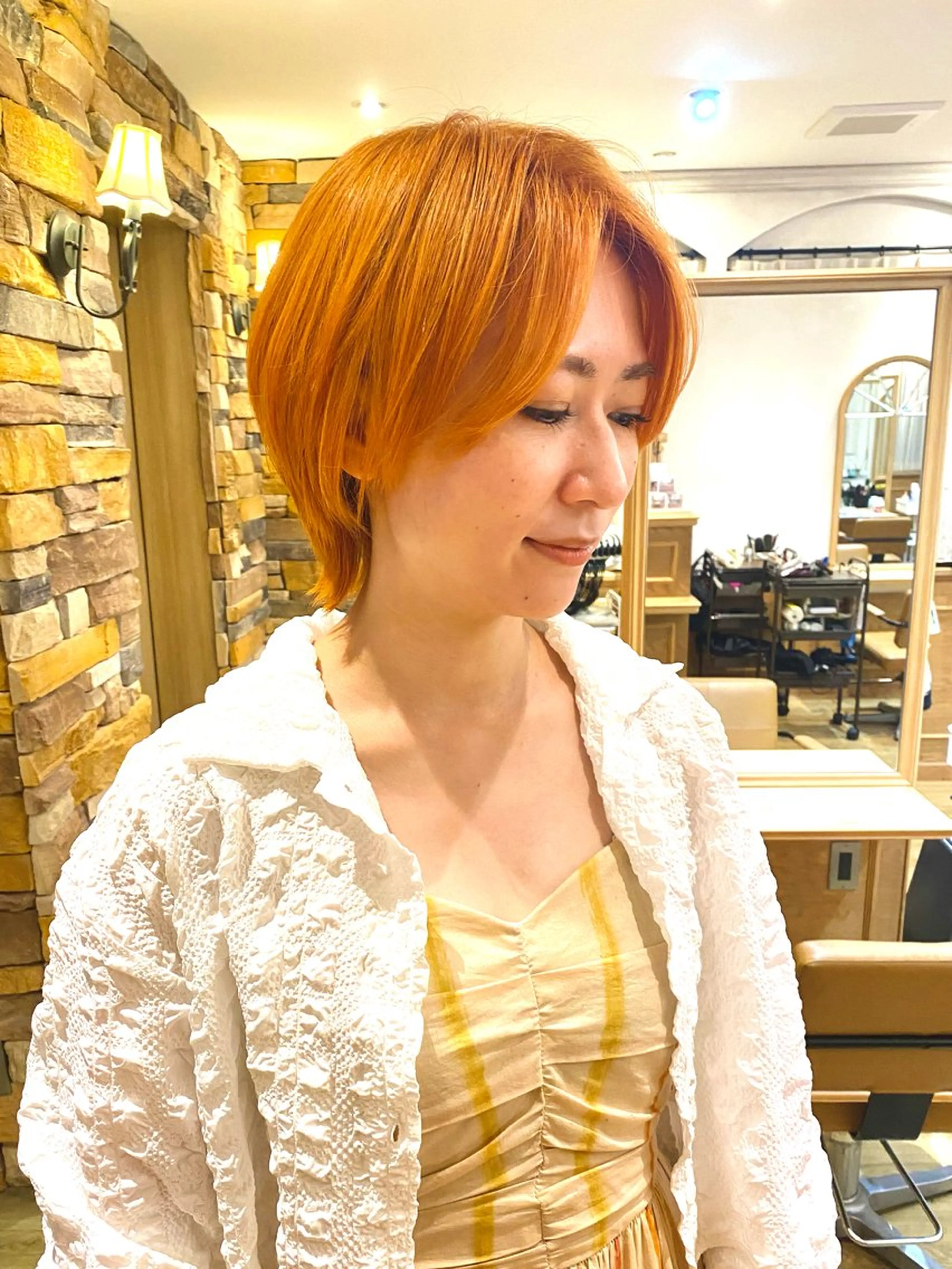 ショート カラー オレンジ ヘアカラー トリートメント 千 田のヘアスタイル