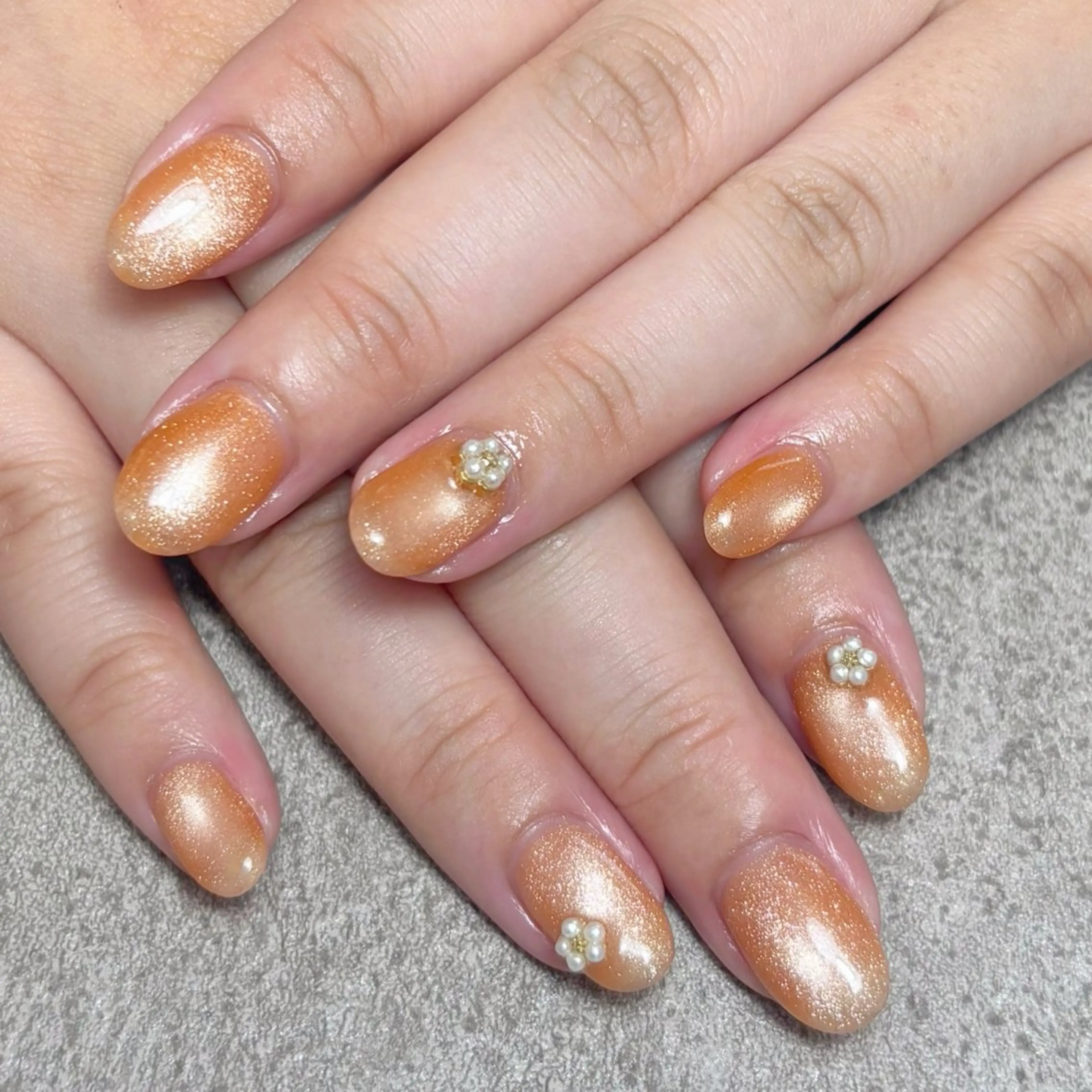 ネイル ハンドネイル nailroom DIASOMNIAのネイルデザイン