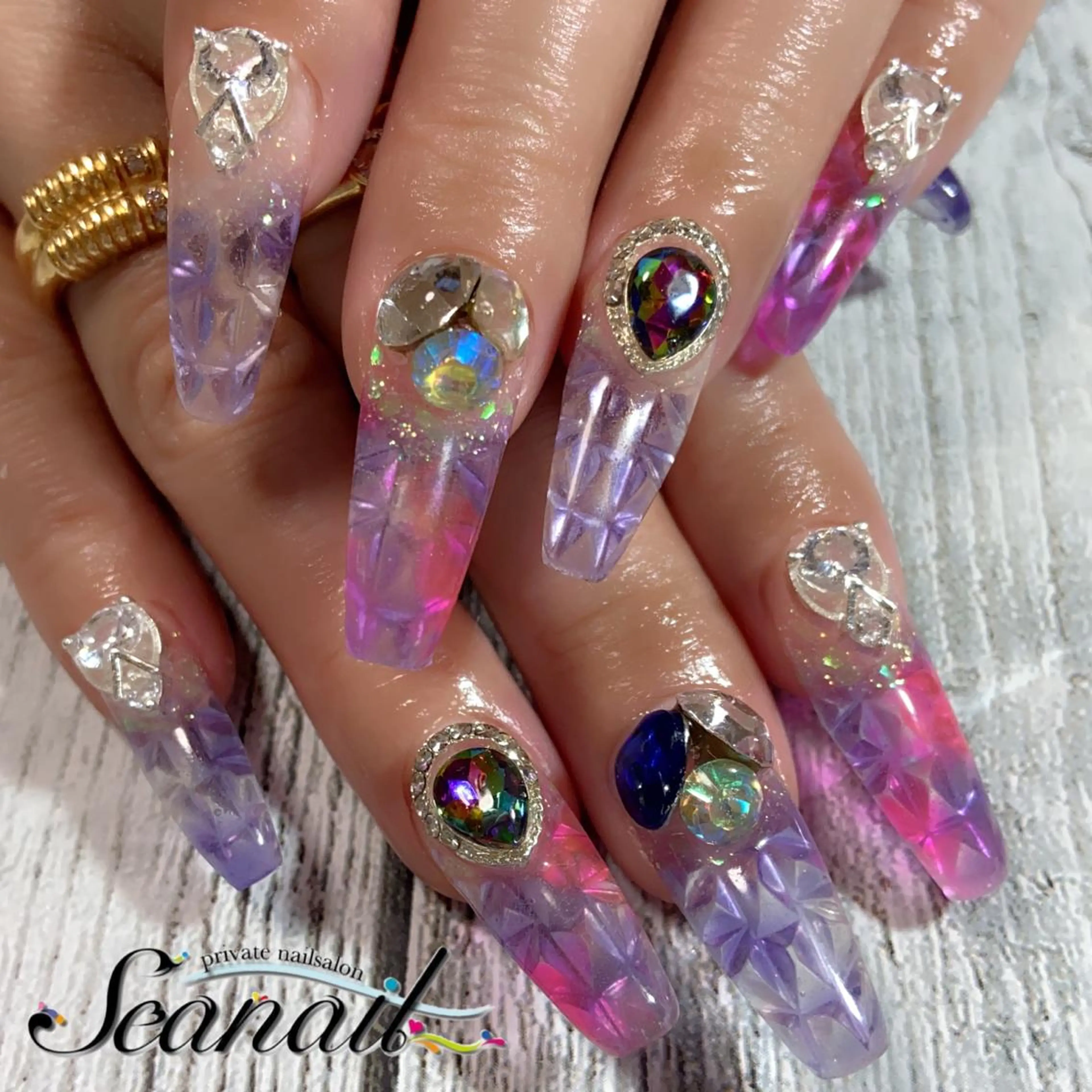 ネイル アートネイル クリアネイル ジェルネイル ロングネイル 持ち込み 小尾 栞のネイルデザイン