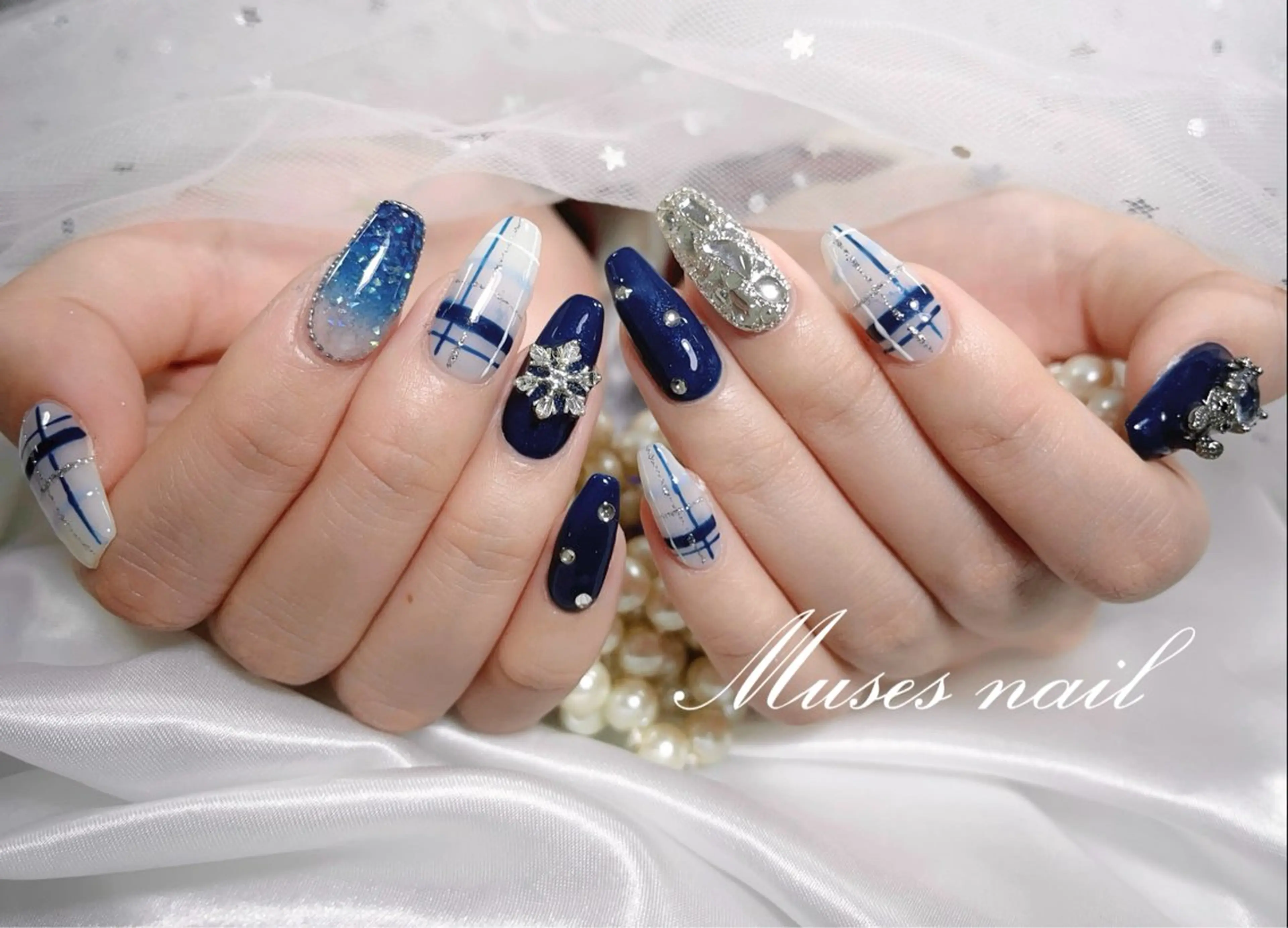 ネイル オーロラネイル チークネイル 長さ出し フレンチネイル ジェルネイル MUSES  NAIL  SALON所属・MUSES ネイルのネイルデザイン