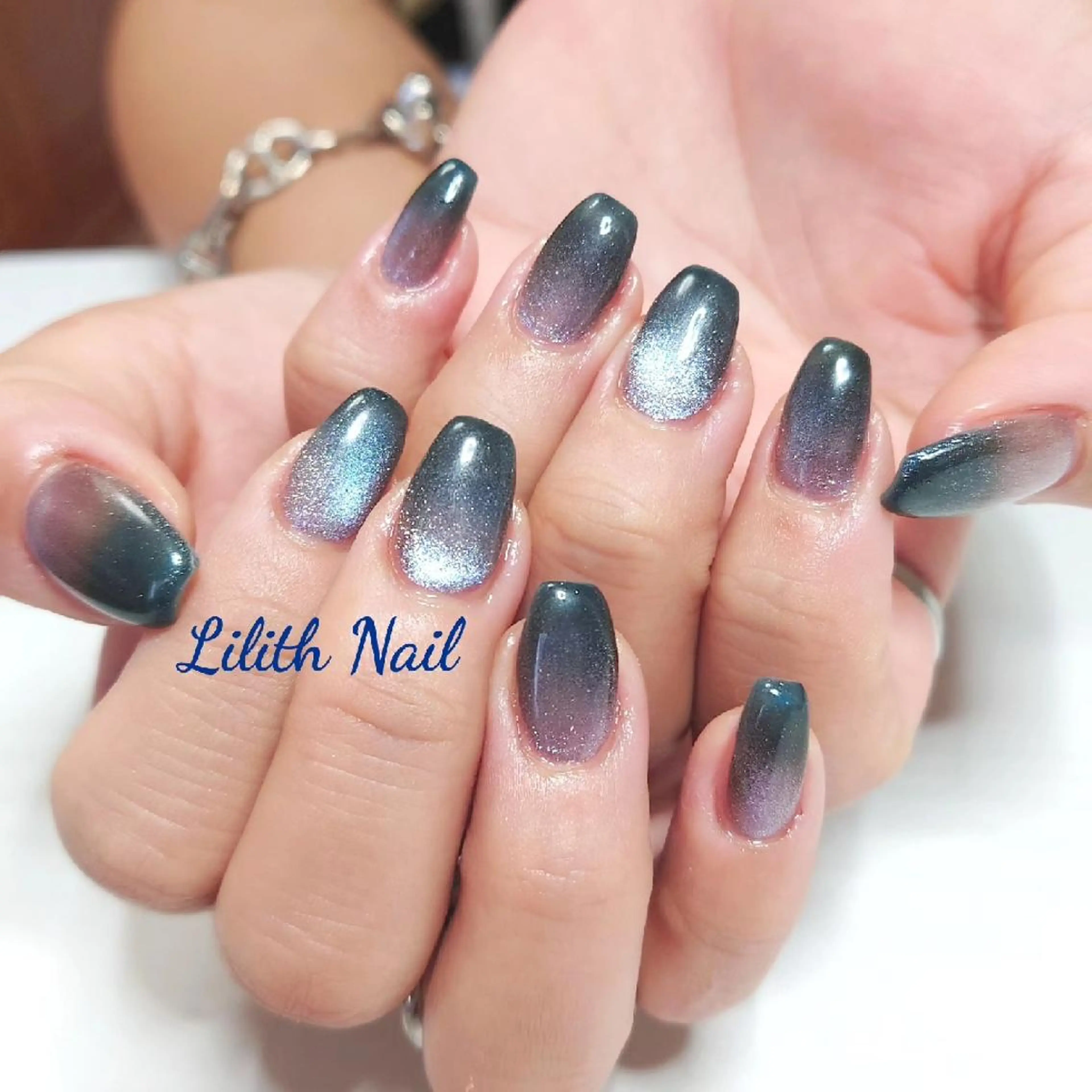 ネイル ブルー クリアネイル キラキラネイル マグネットネイル メンズネイル ハンドネイル Lilith Nailのネイルデザイン