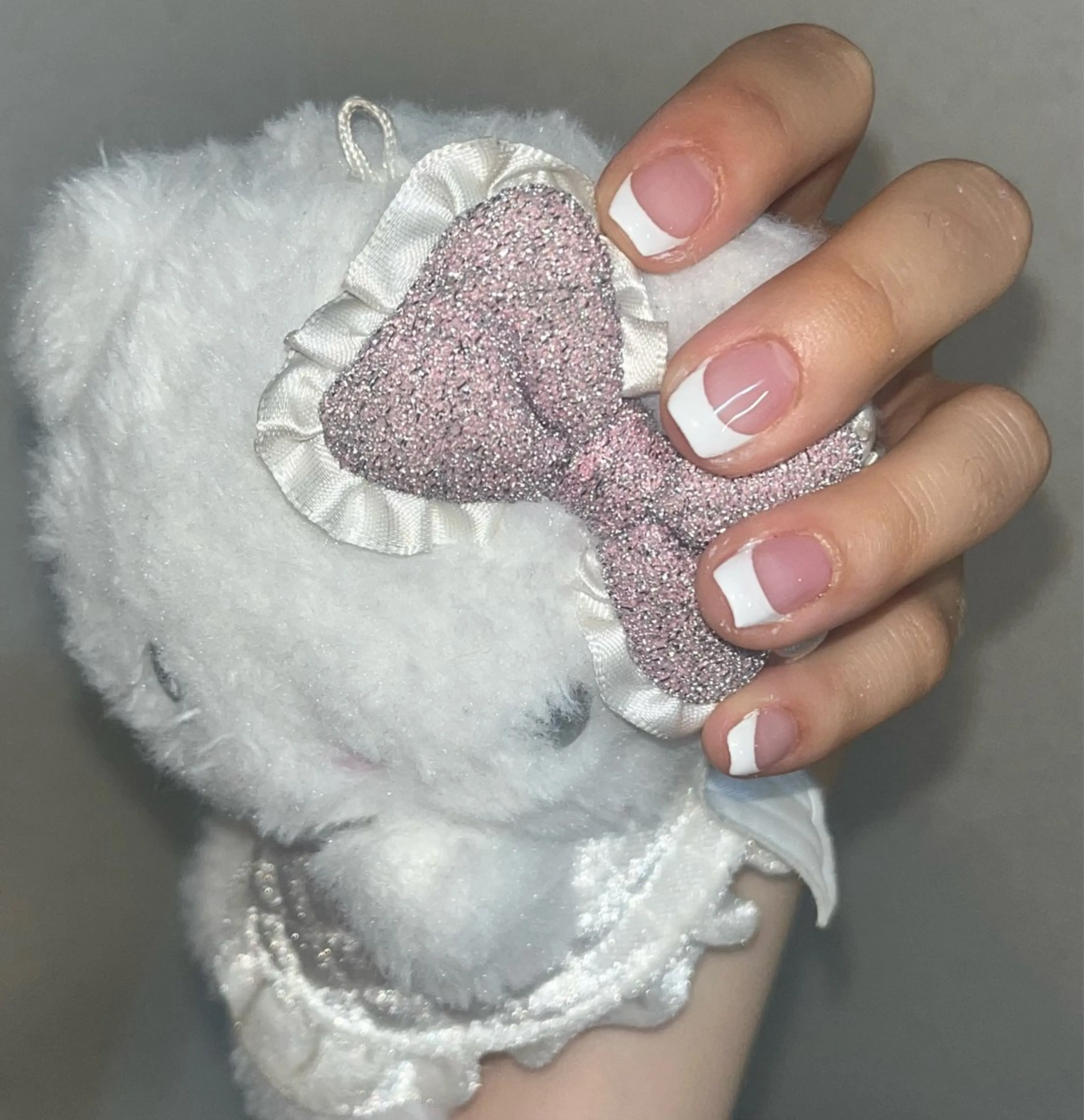 ネイル フレンチネイル Niji Nailsのネイルデザイン