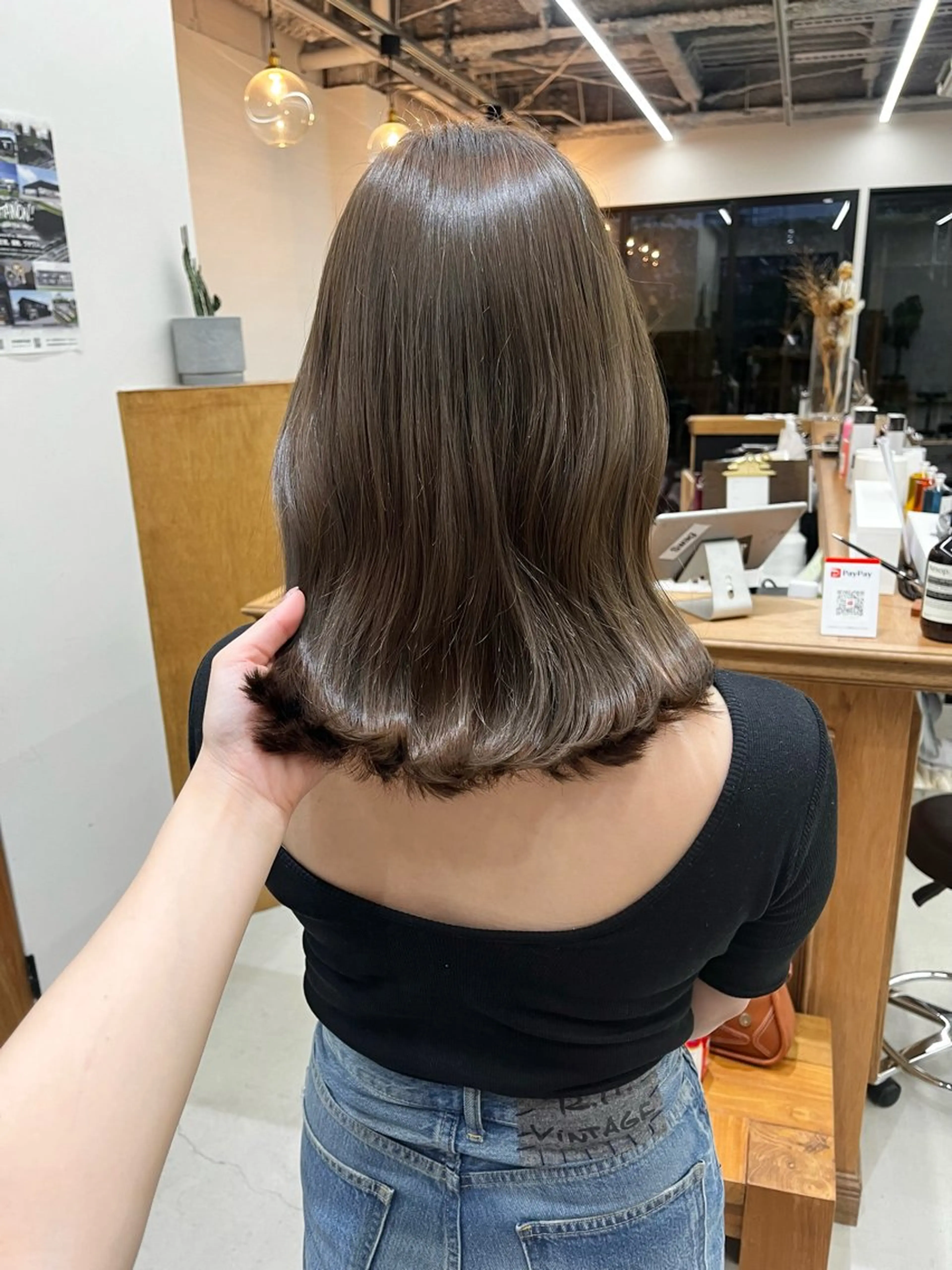 ミディアム カラー ヘアアレンジ ブリーチ ダブルカラー グレージュ ブリーチなしカラー オリーブグレージュ ena/ブリーチなし 暖色・ベージュ🎀のヘアスタイル