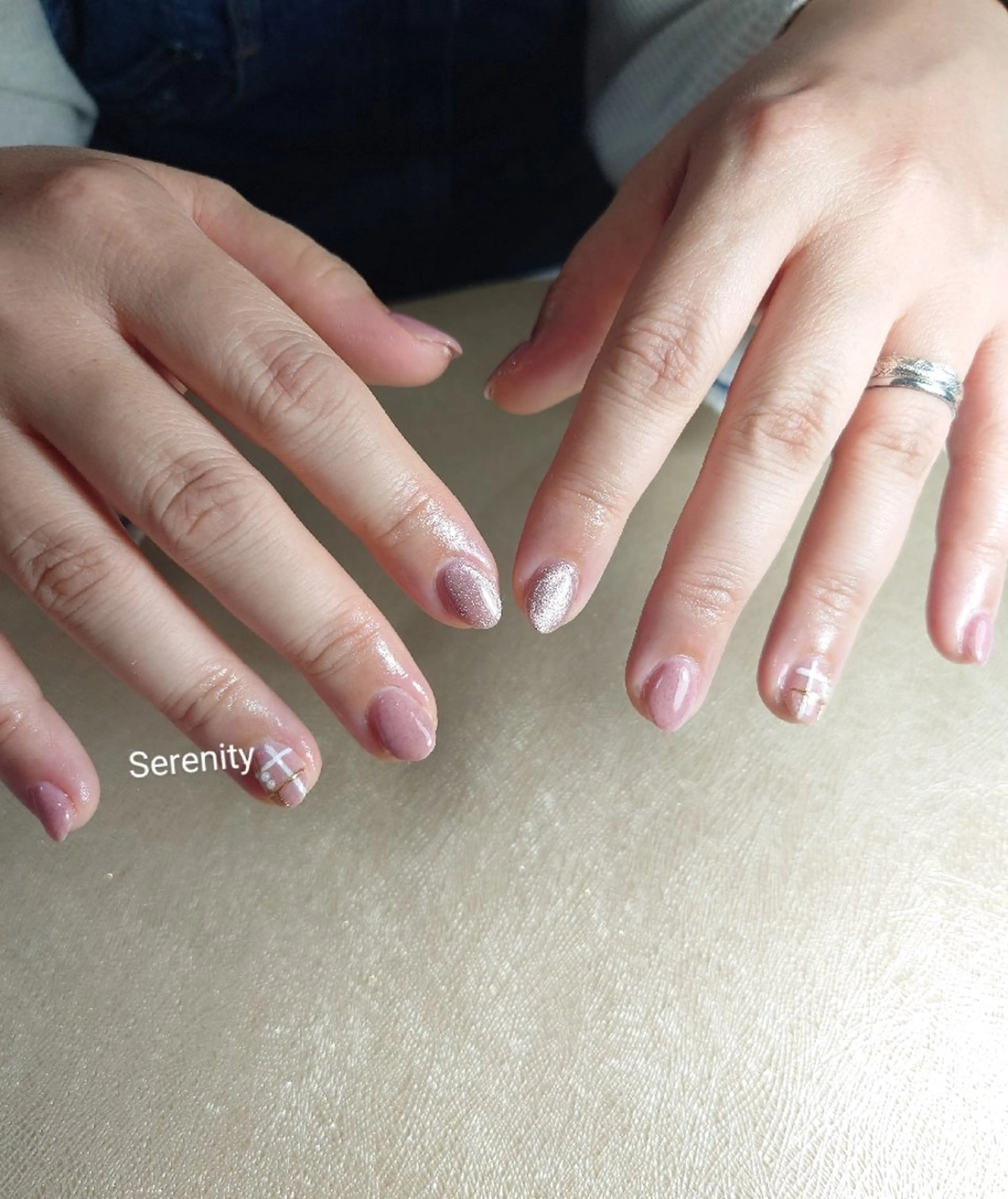 ネイル マグネットネイル ピンク シンプルネイル nail  serenityのネイルデザイン