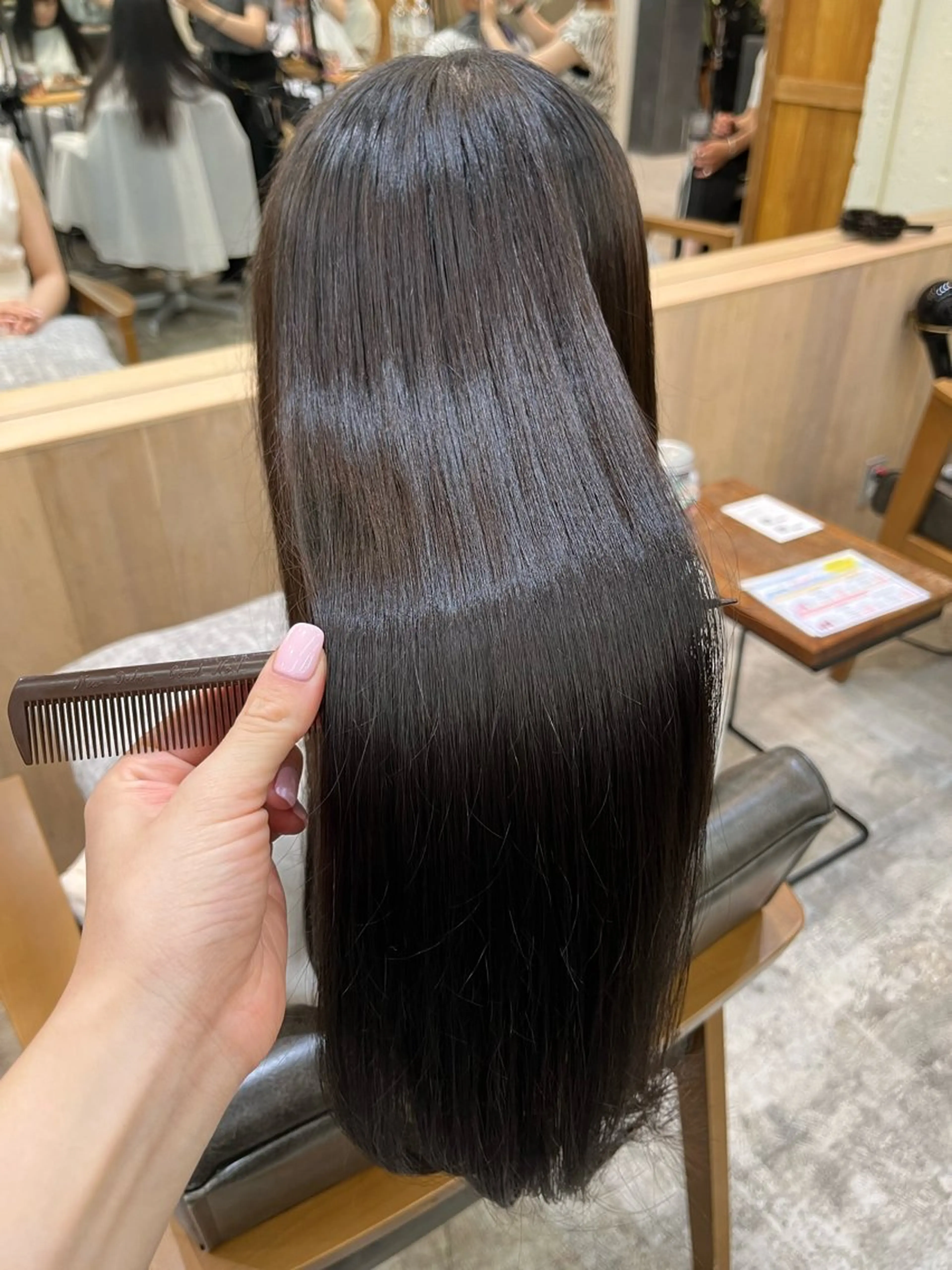 セミロング 清水 こなねのヘアスタイル
