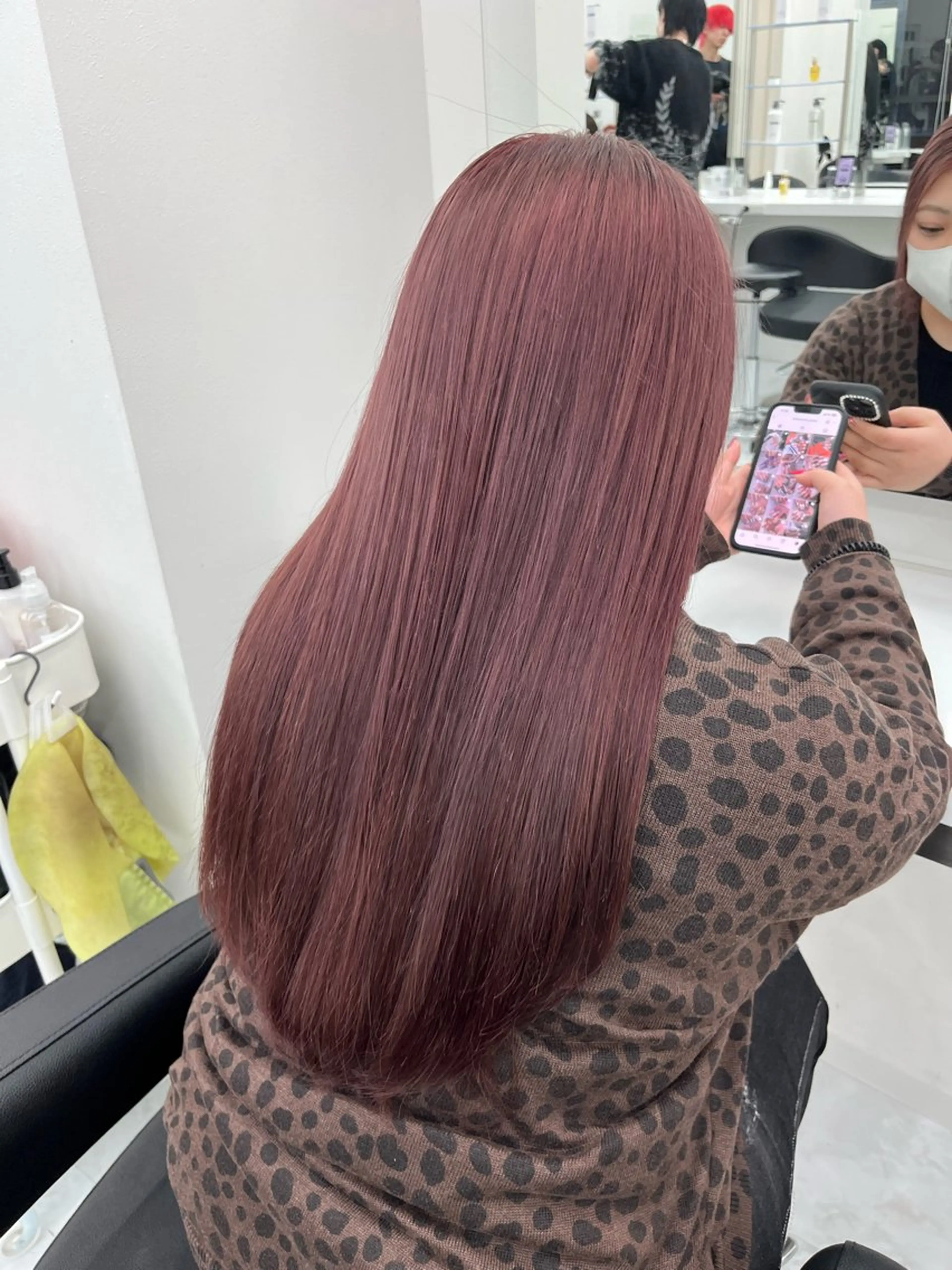 ロング カラー ヘアアレンジ 艶髪ハイトーン🫧 Kurehaのヘアスタイル