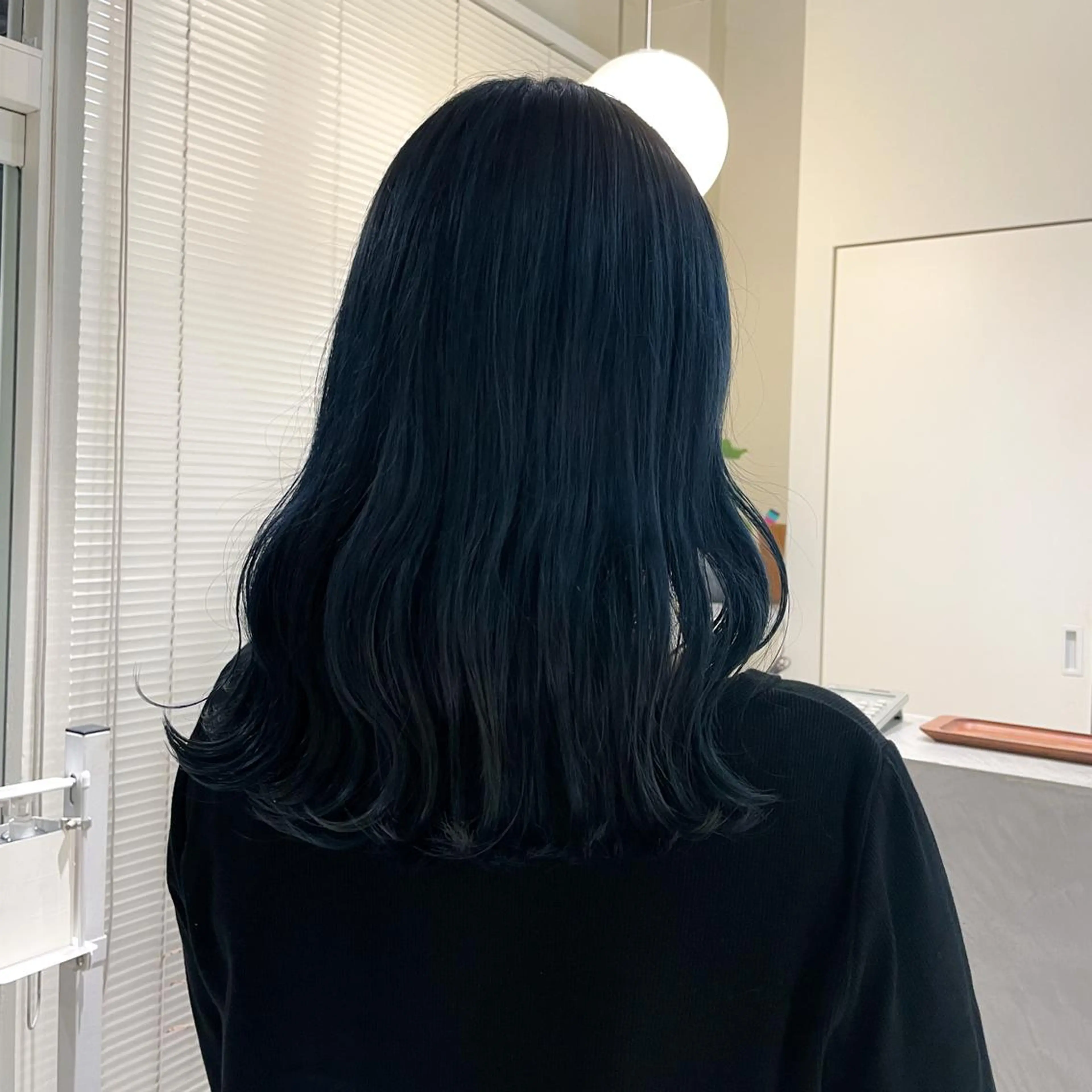 ロング カラー ヘアカラー 林 千聖のヘアスタイル