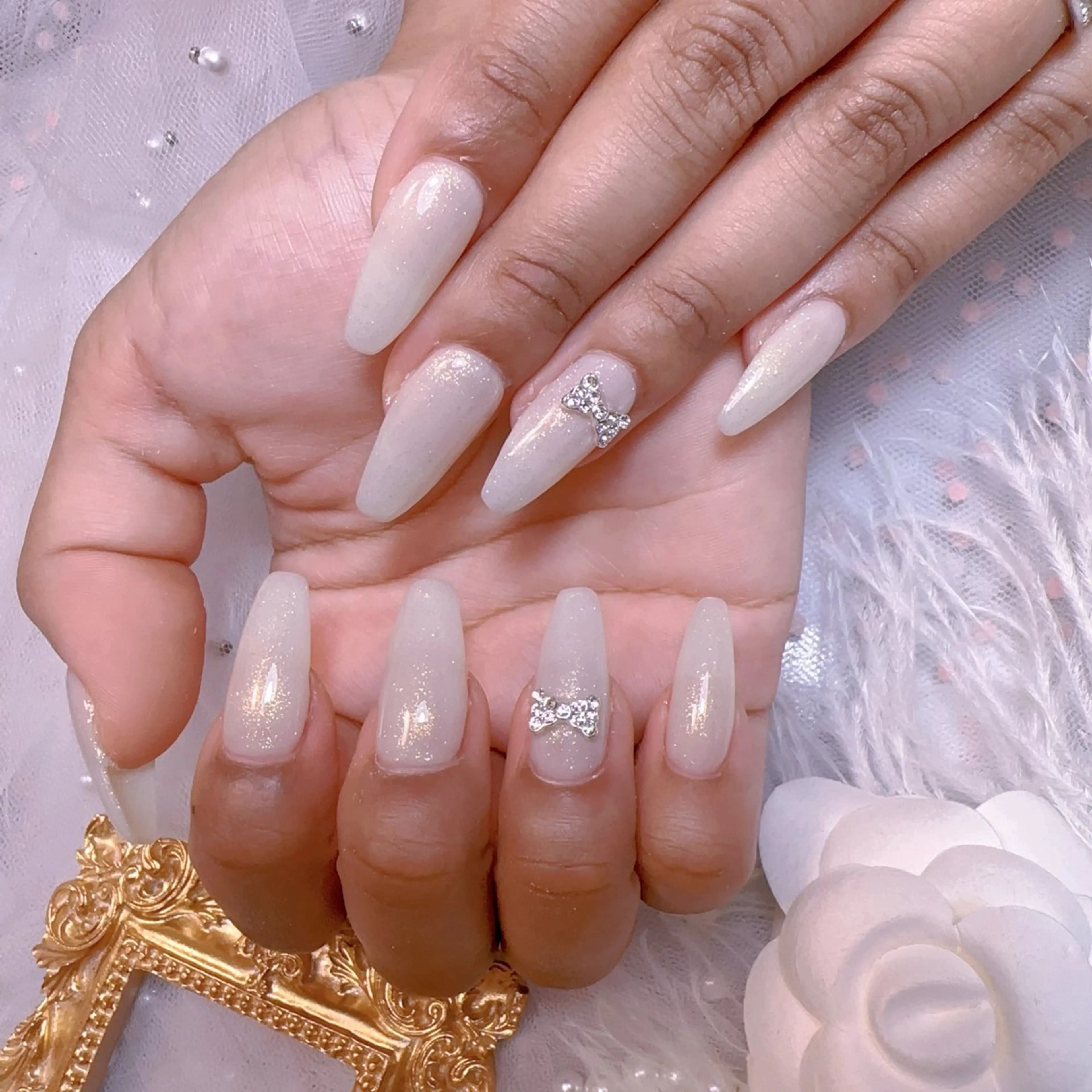 ネイル オーロラネイル フットネイル 韓国ネイル ラメ(グリッター) ラメグラデーション ハンドネイル Belle nail salon 新小岩のネイルデザイン