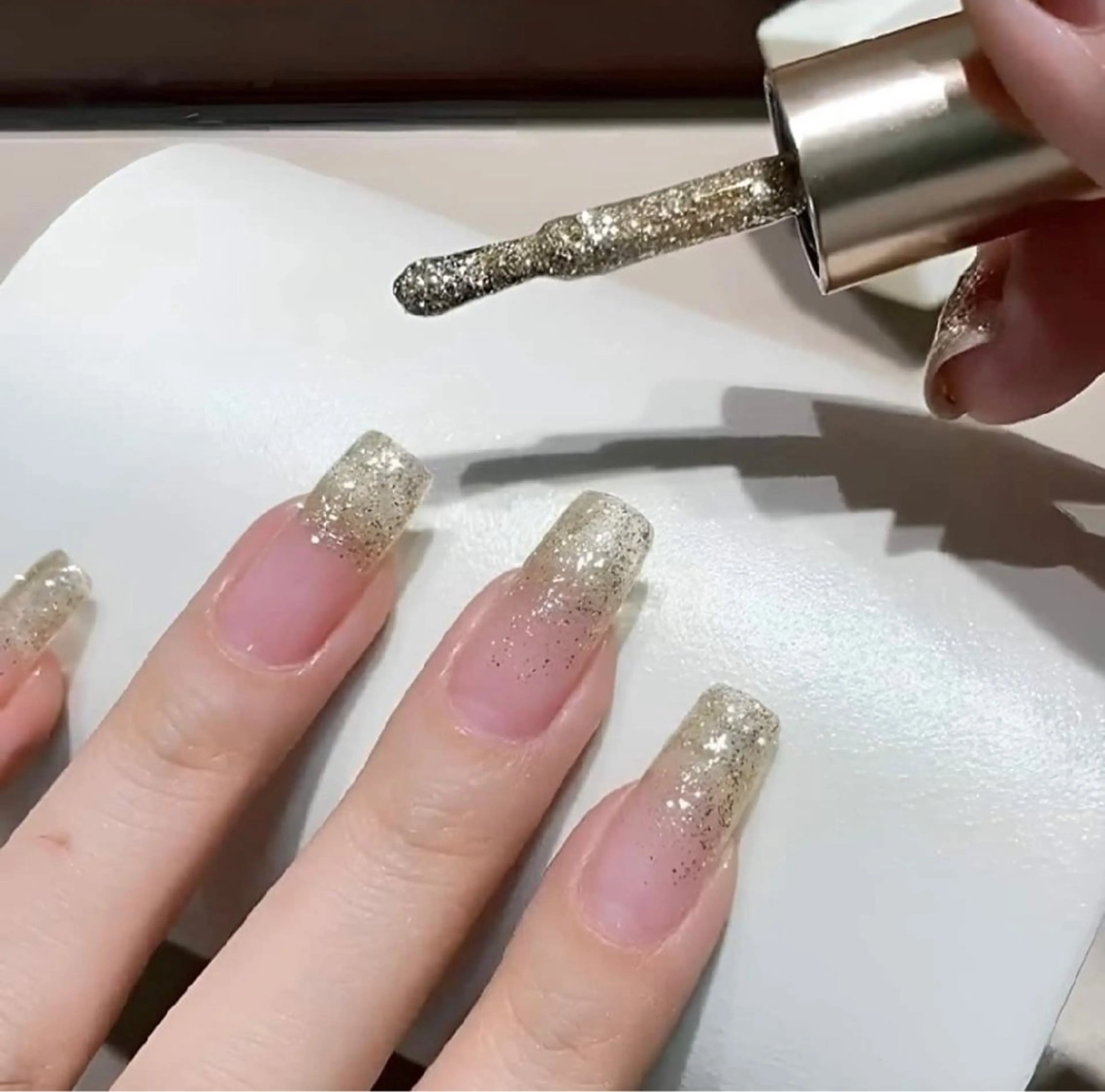 ネイル グラデーション ラメ(グリッター) ラメグラデーション 福島 みきのネイルデザイン