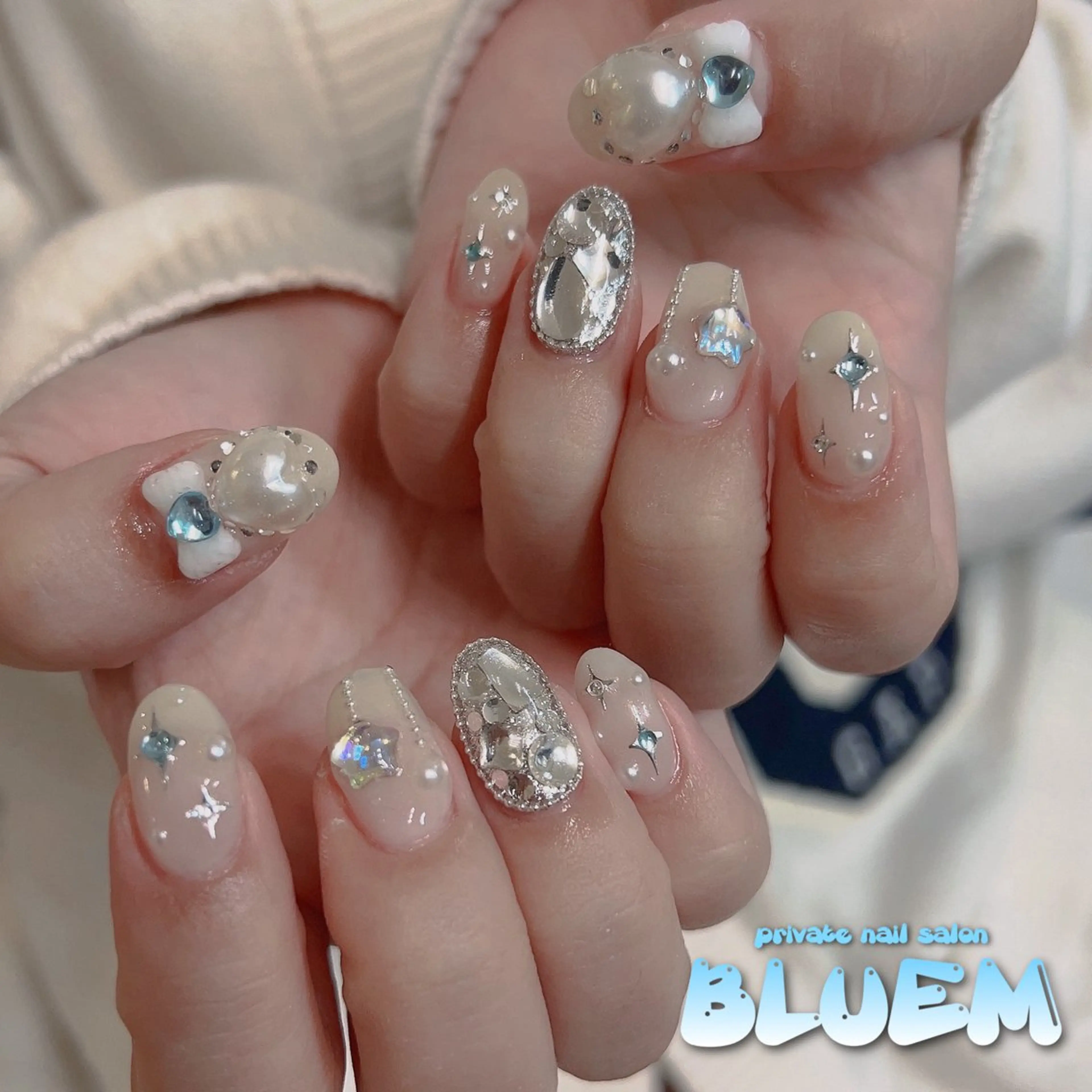 ネイル ハンドネイル BLUEM なな🐶のネイルデザイン