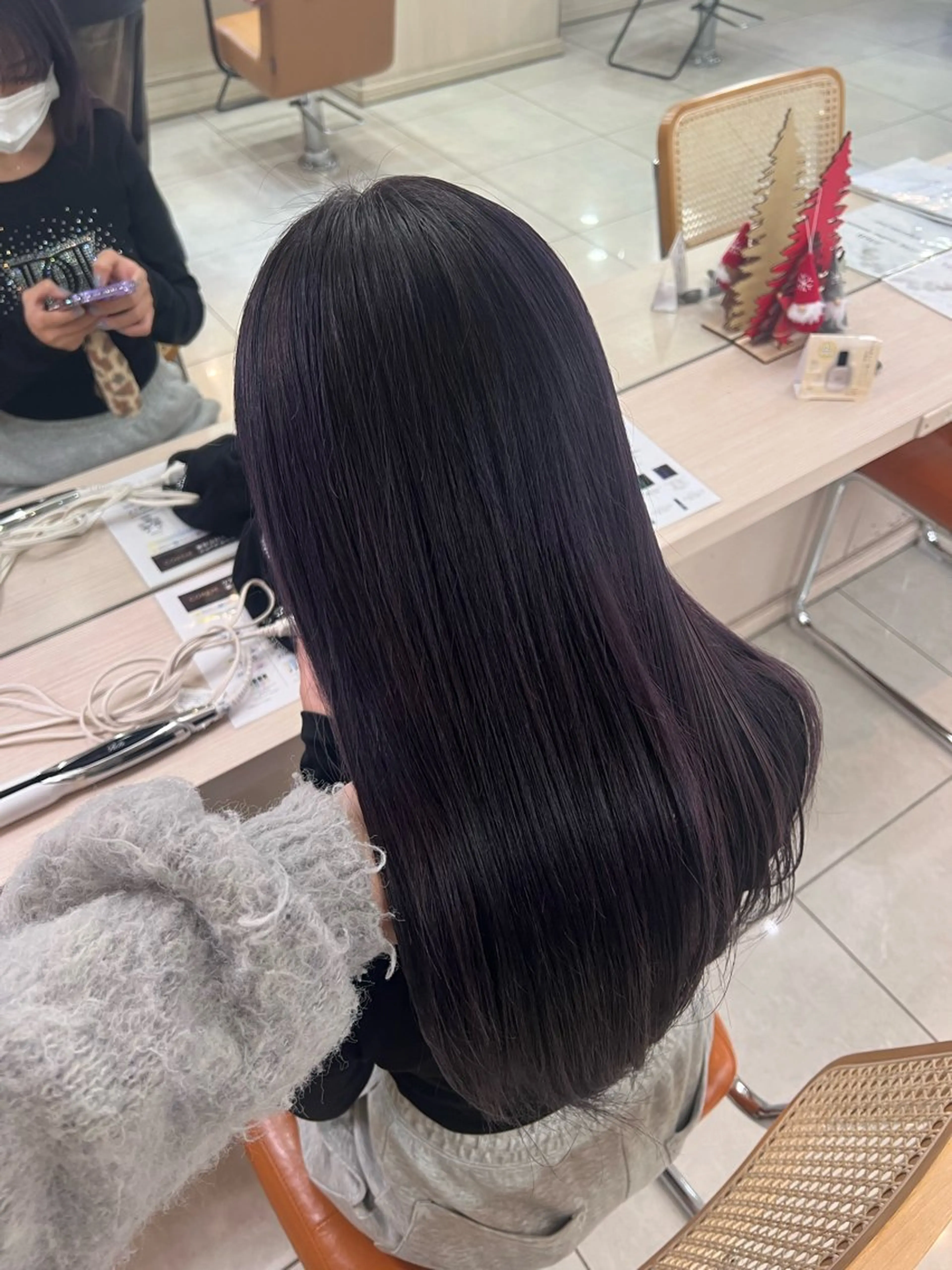 ロング ヘアカラー エクステ ブロンドケアブリーチ カラーシールエクステのヘアスタイル