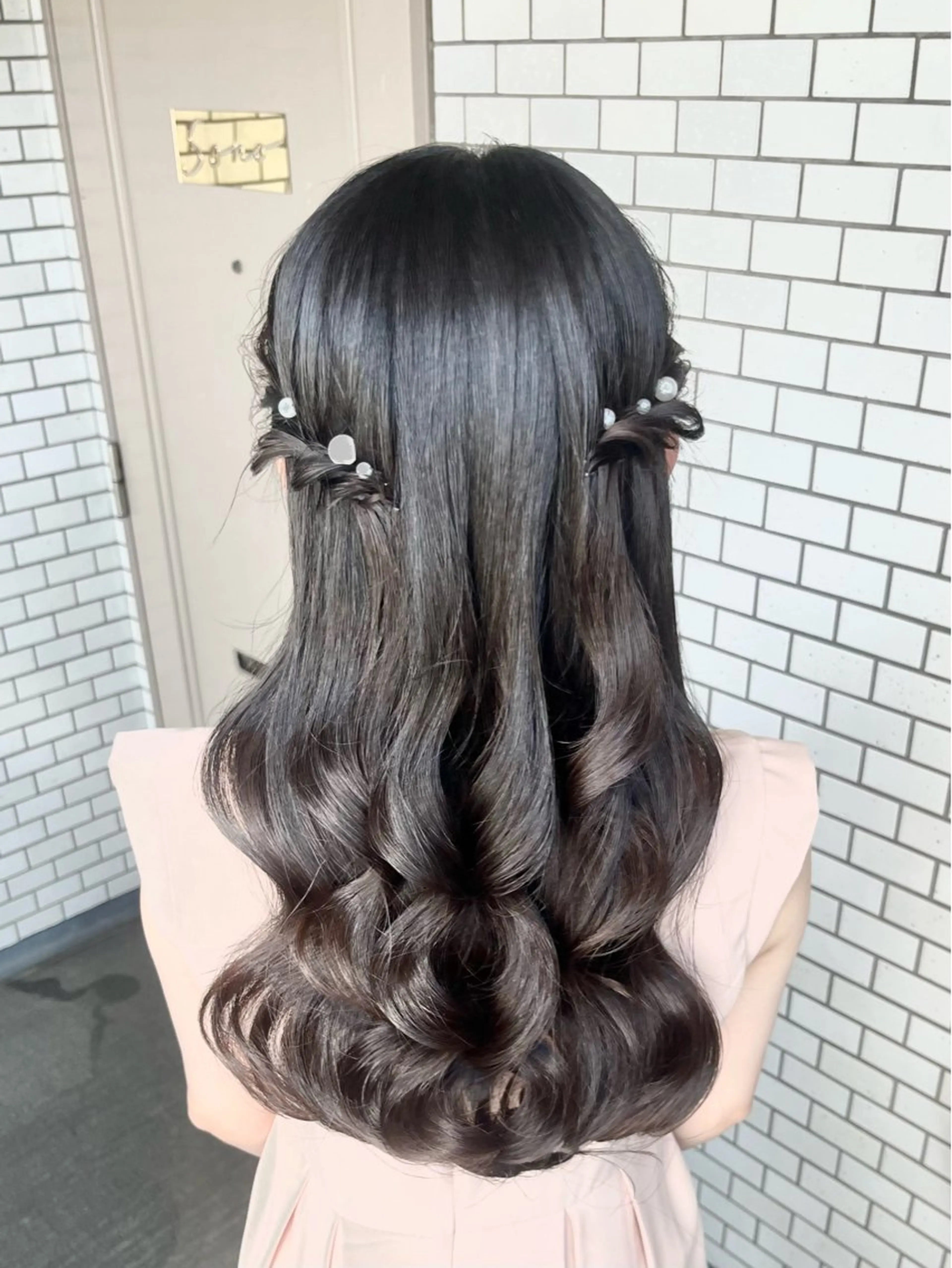 ヘアアレンジ 結婚式・ブライダル 髪飾り ヘアセット 参列 ✽ 推し活ヘア 💕ゆり🐈🐾のヘアスタイル