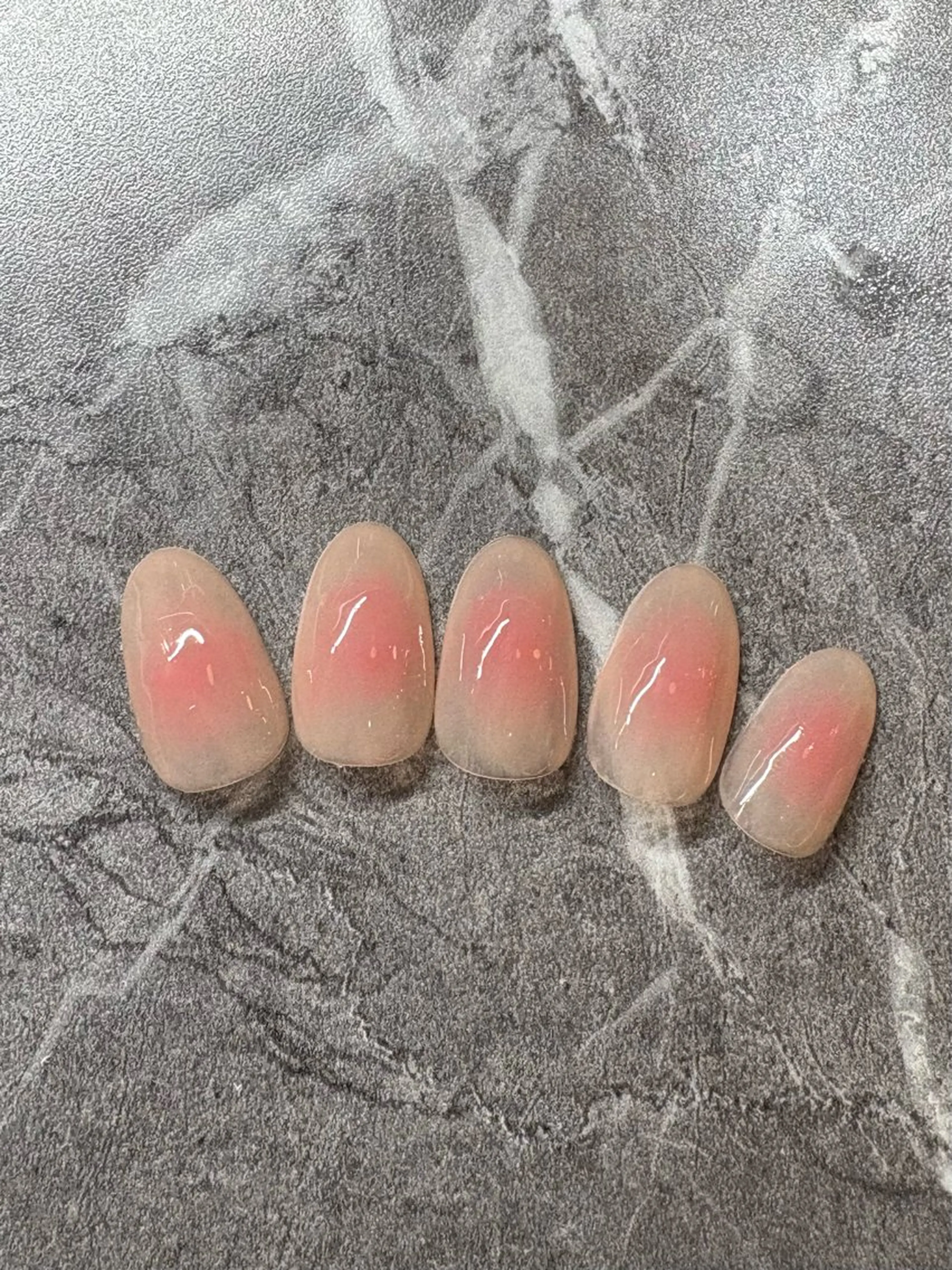 【Hand】ベース込⭐︎チークネイル❤️ご新規様オフ無料¥4,500→¥3,400の写真