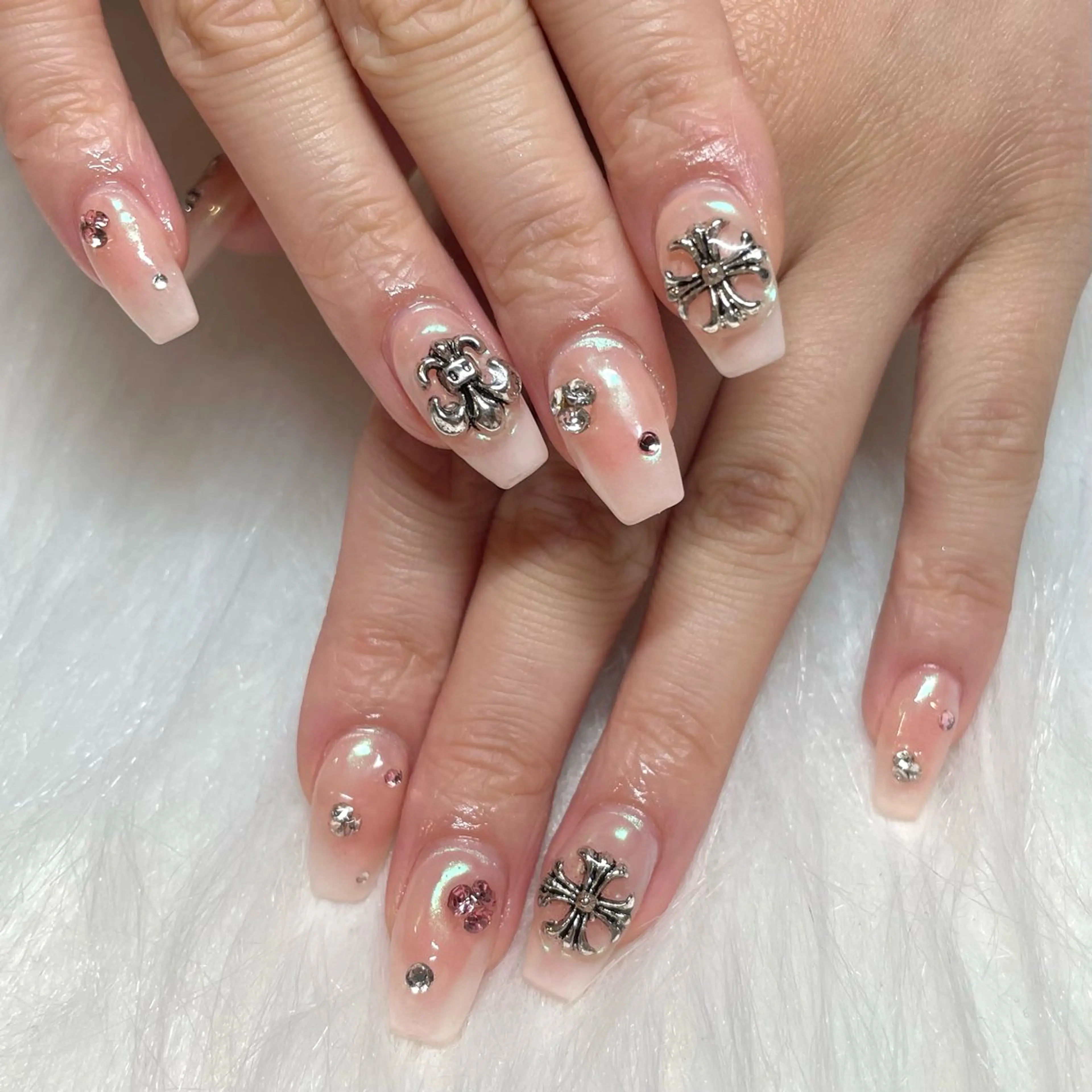 ネイル Nail ヌシん家 AKANEのネイルデザイン