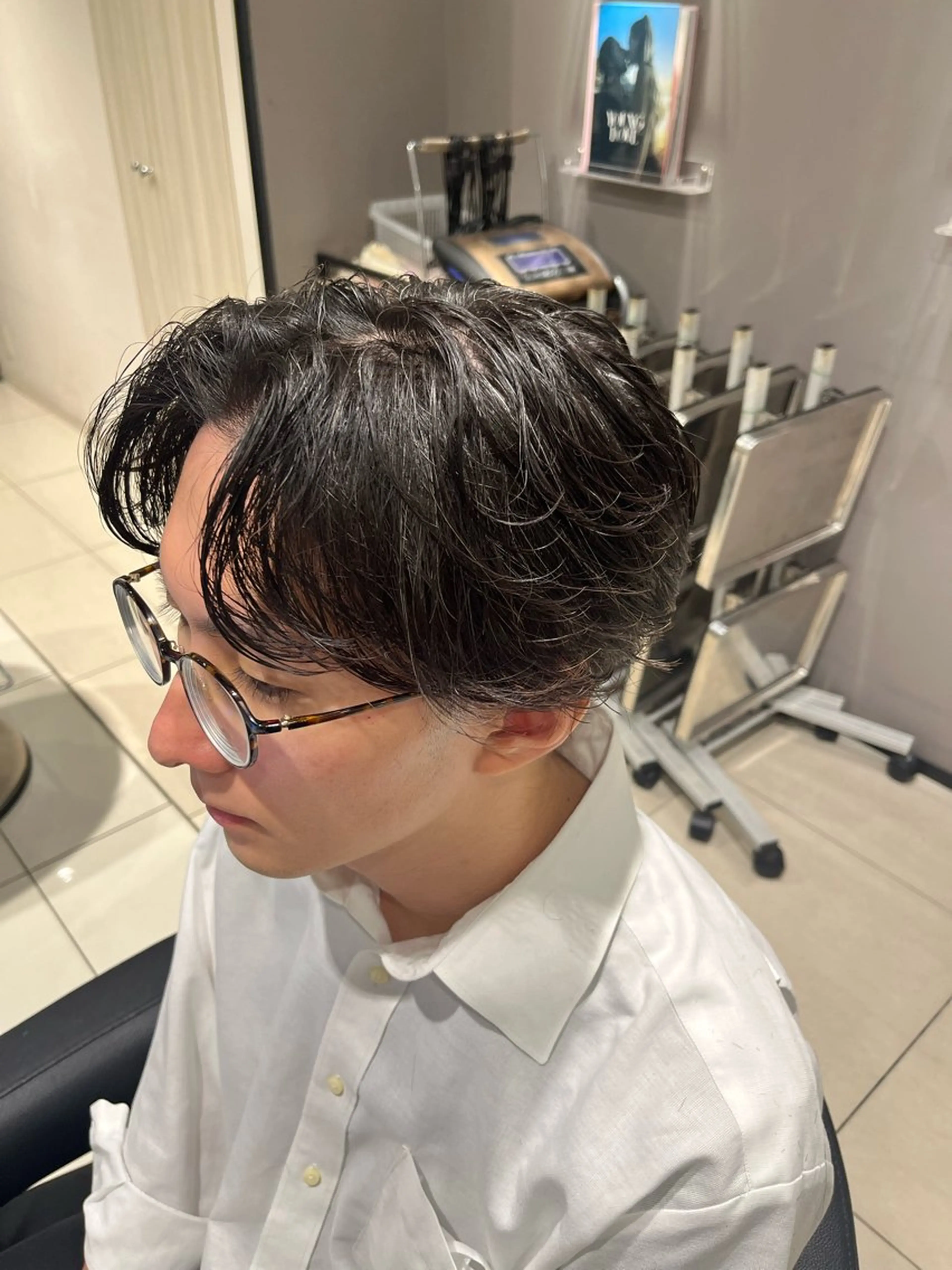 ミディアム パーマ ミディアムパーマ パーマ 🍀カット／カラー/ パーマ🍀Earthのヘアスタイル