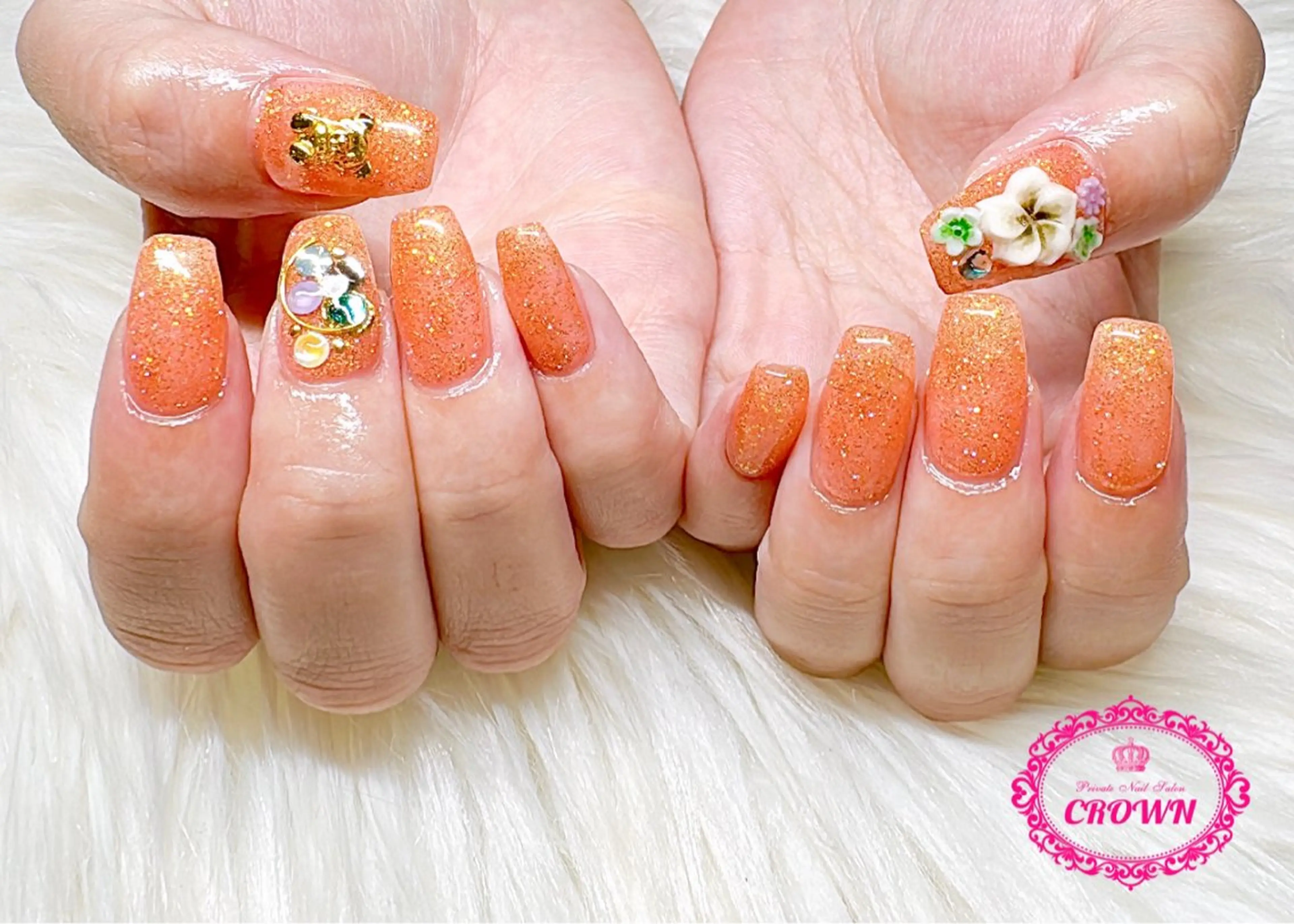 ネイル CROWN プライベートサロンのネイルデザイン