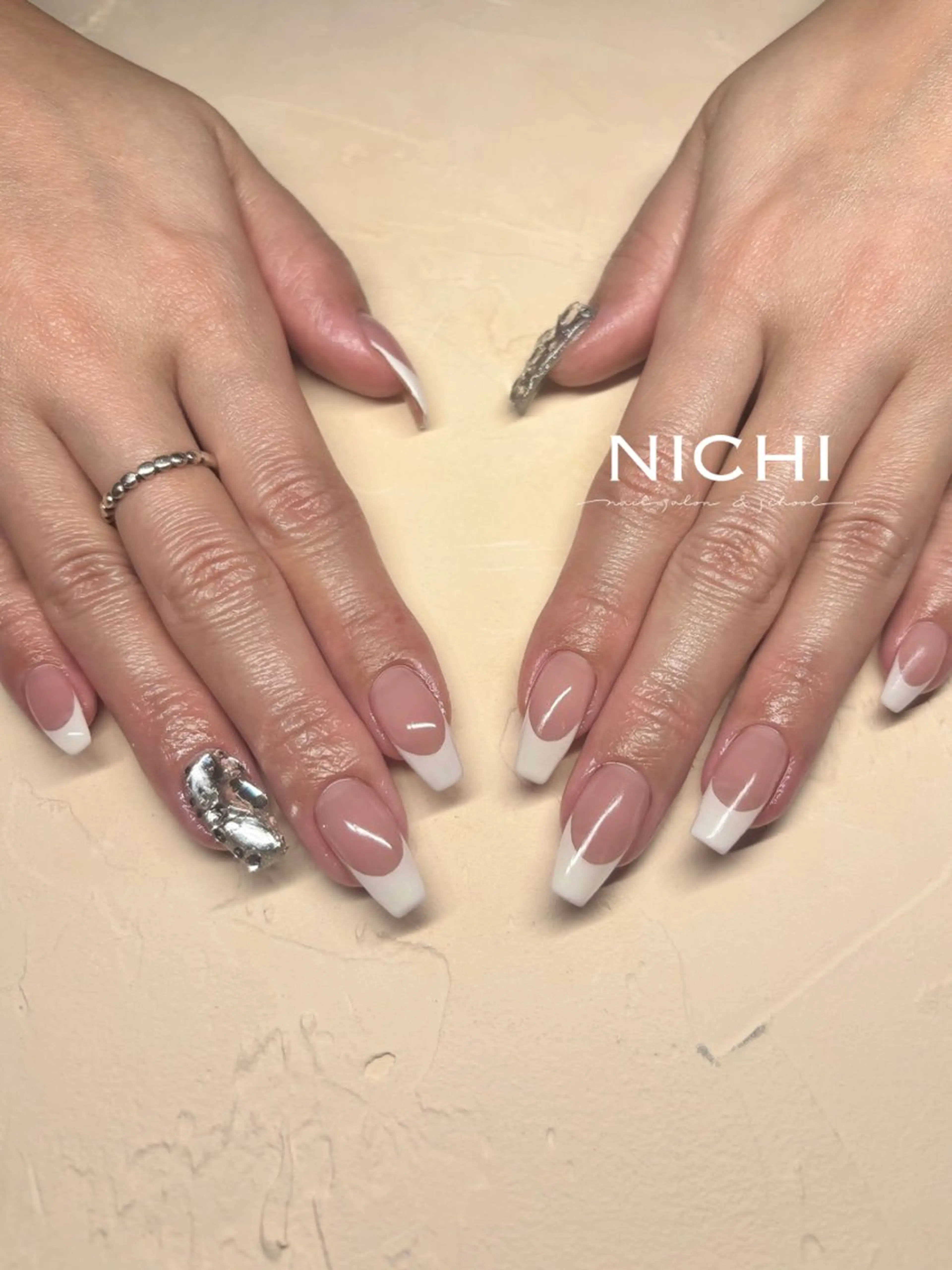 ネイル NICHI nail salon & school所属・NICHI 田所梨英のネイルデザイン