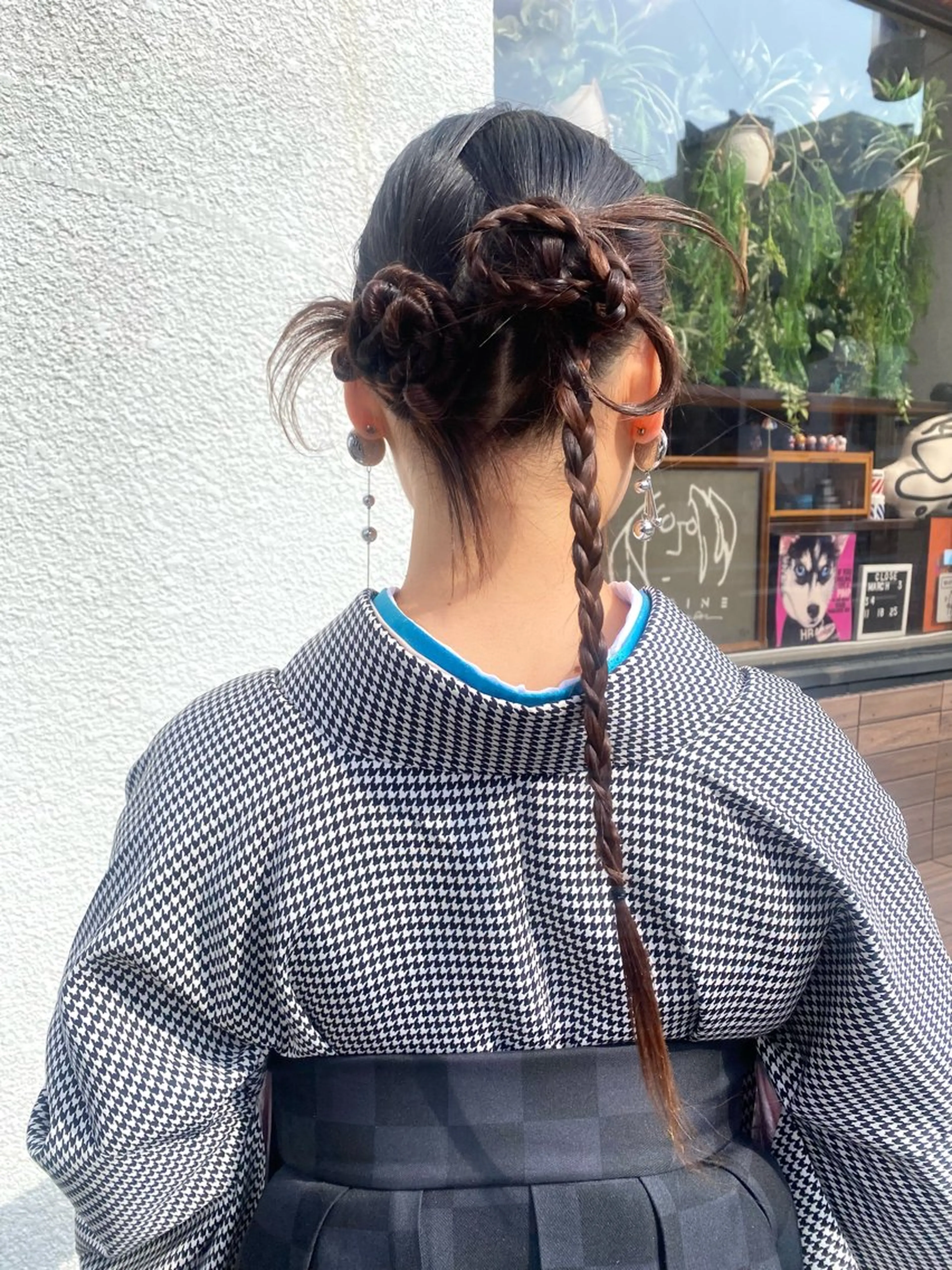 ロング ヘアアレンジ 小日向 沙織のヘアスタイル