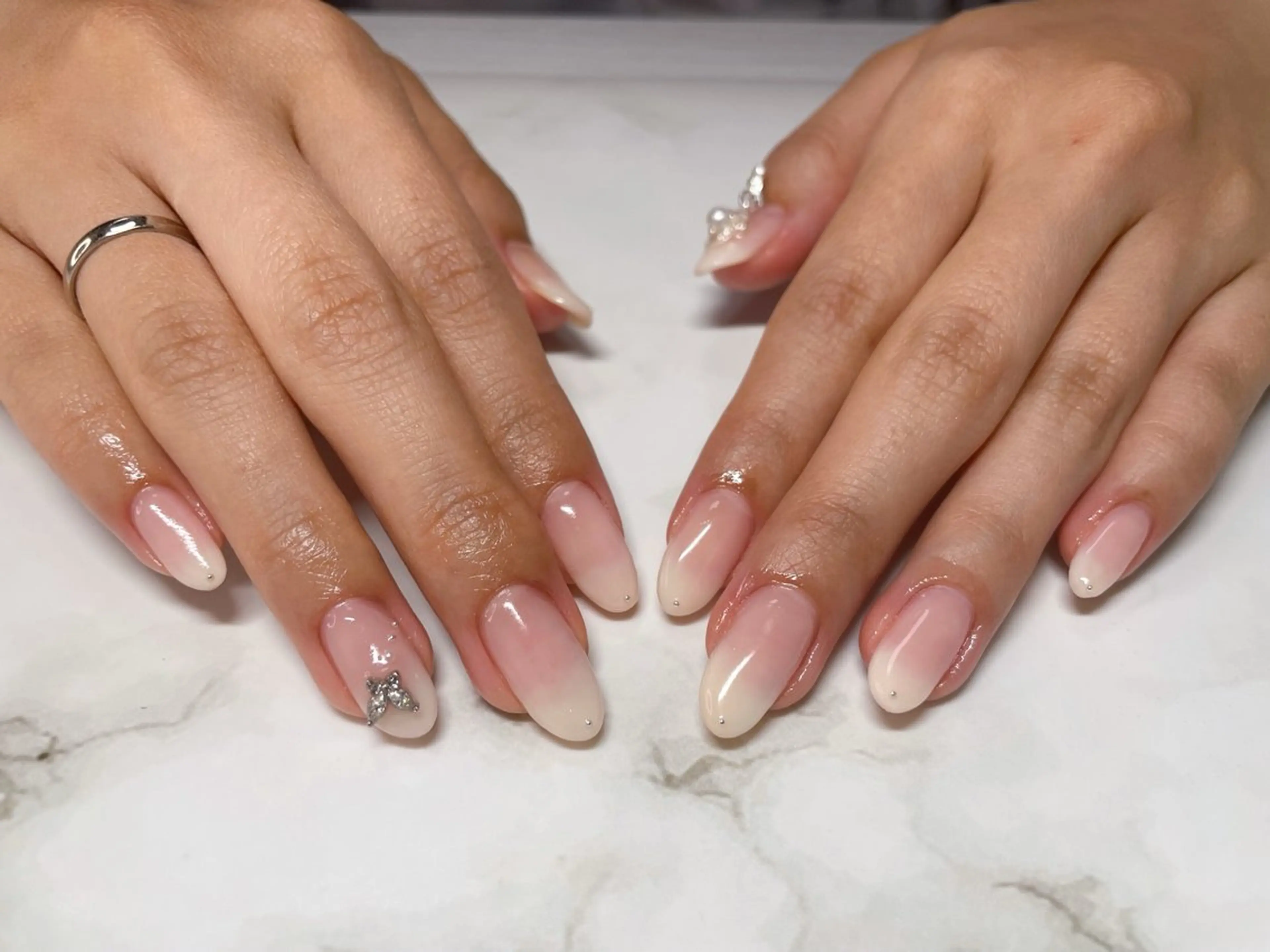 ネイル グラデーション nail salon＊シェリコ＊所属・nail salon シェリコのネイルデザイン