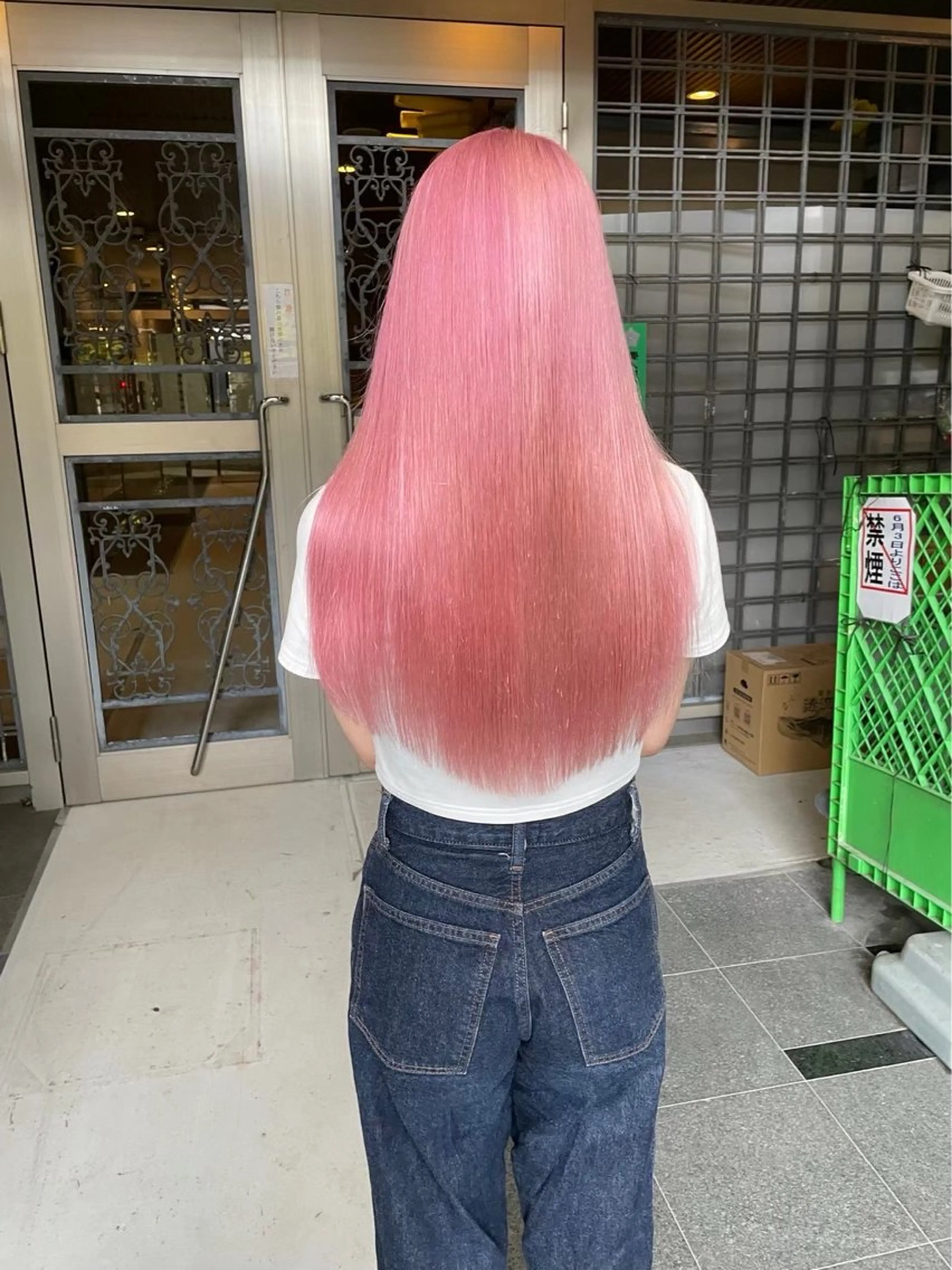 セミロング カラー アッシュ アッシュグレー ベージュカラー ブリーチ ブロンド カット ヘアカラー トリートメント ピンク🎀ブロンド 💎ハイトーン/大和のヘアスタイル
