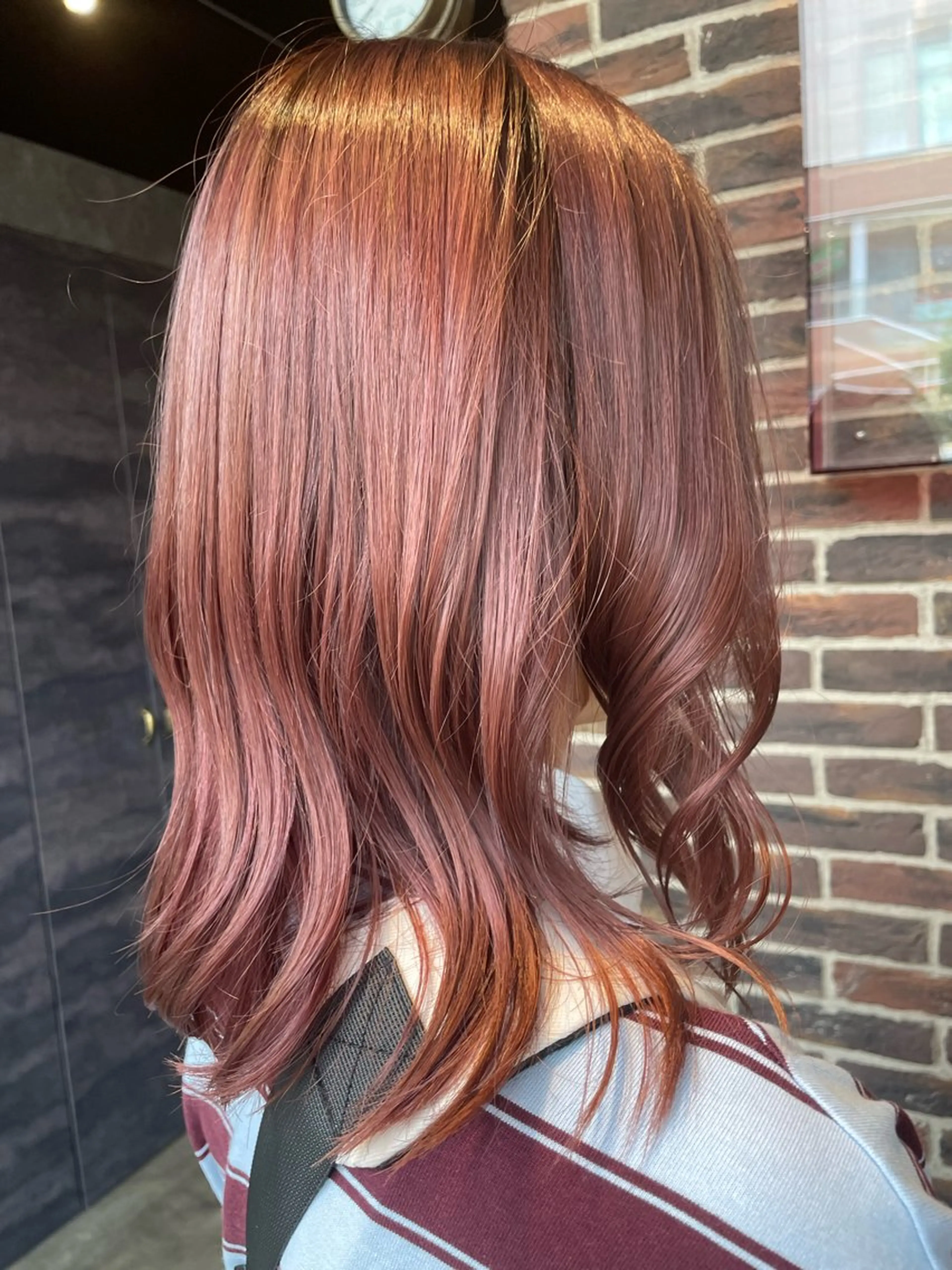 ミディアム カラー カット ヘアカラー トリートメント Hair salon 6所属・ジュニアスタイリスト 照井奈保子のヘアスタイル