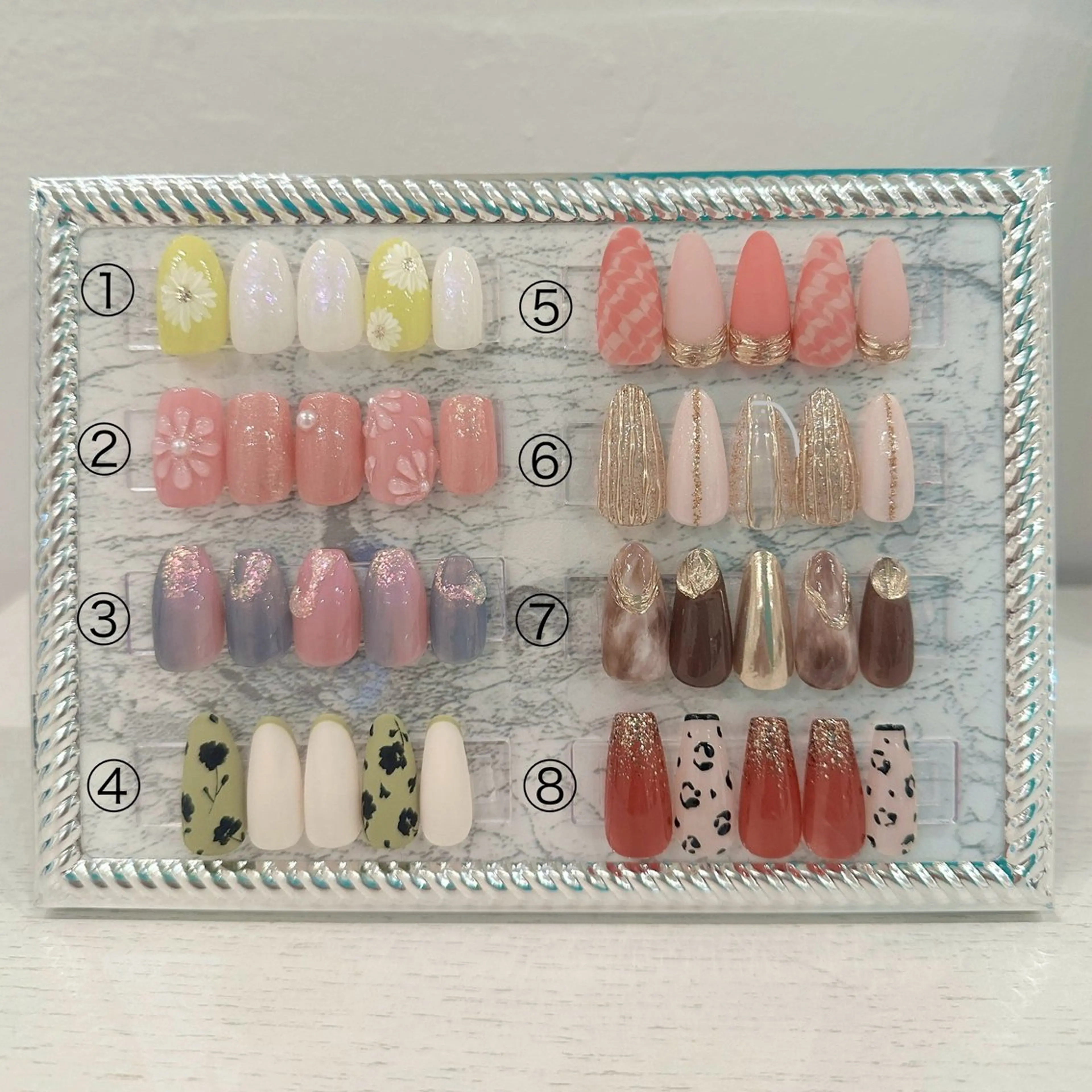 ネイル Lucy's Nail 小倉店所属・Lucy'sNail 小倉店のネイルデザイン