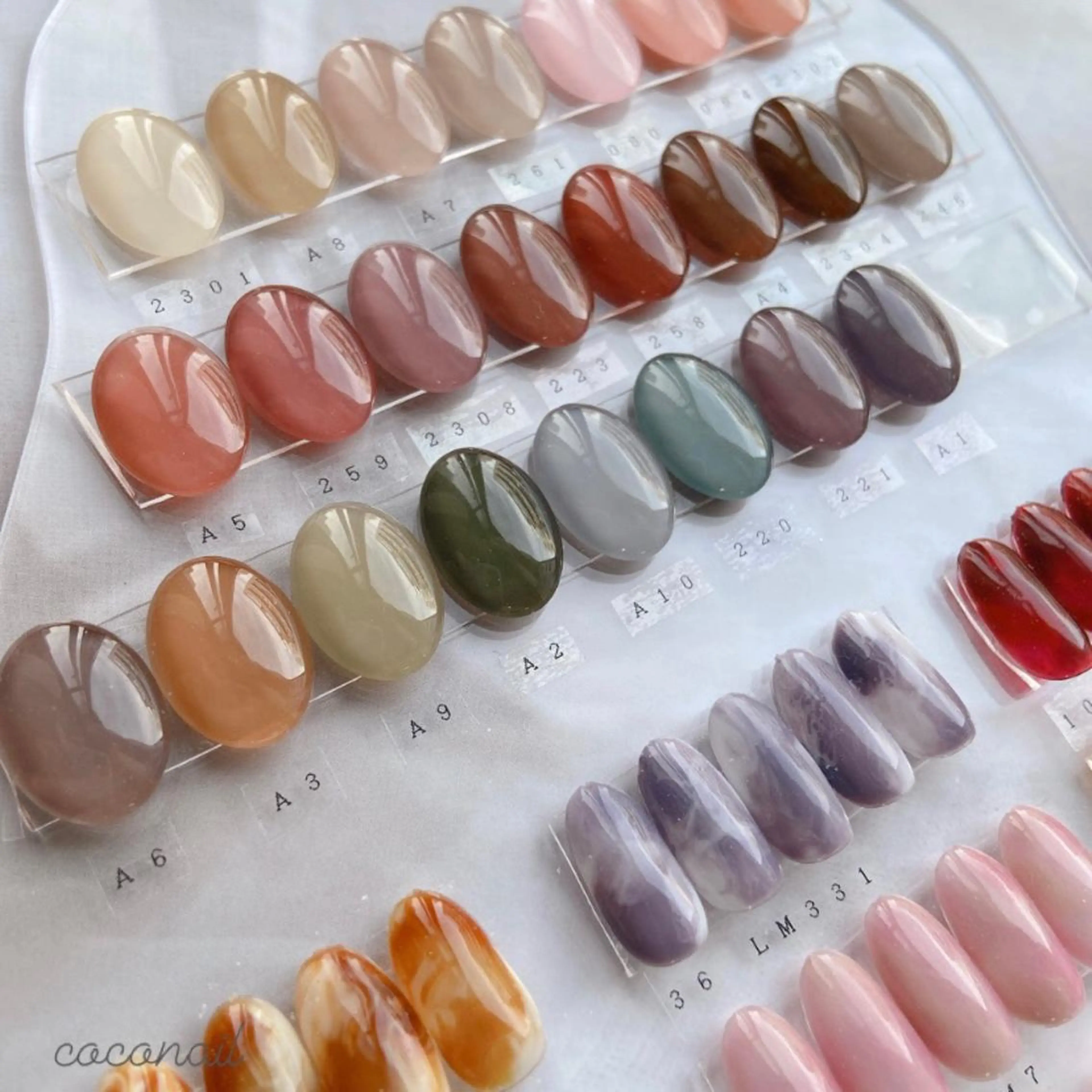 ネイル ワンカラーネイル coconailミユ 🎀のネイルデザイン