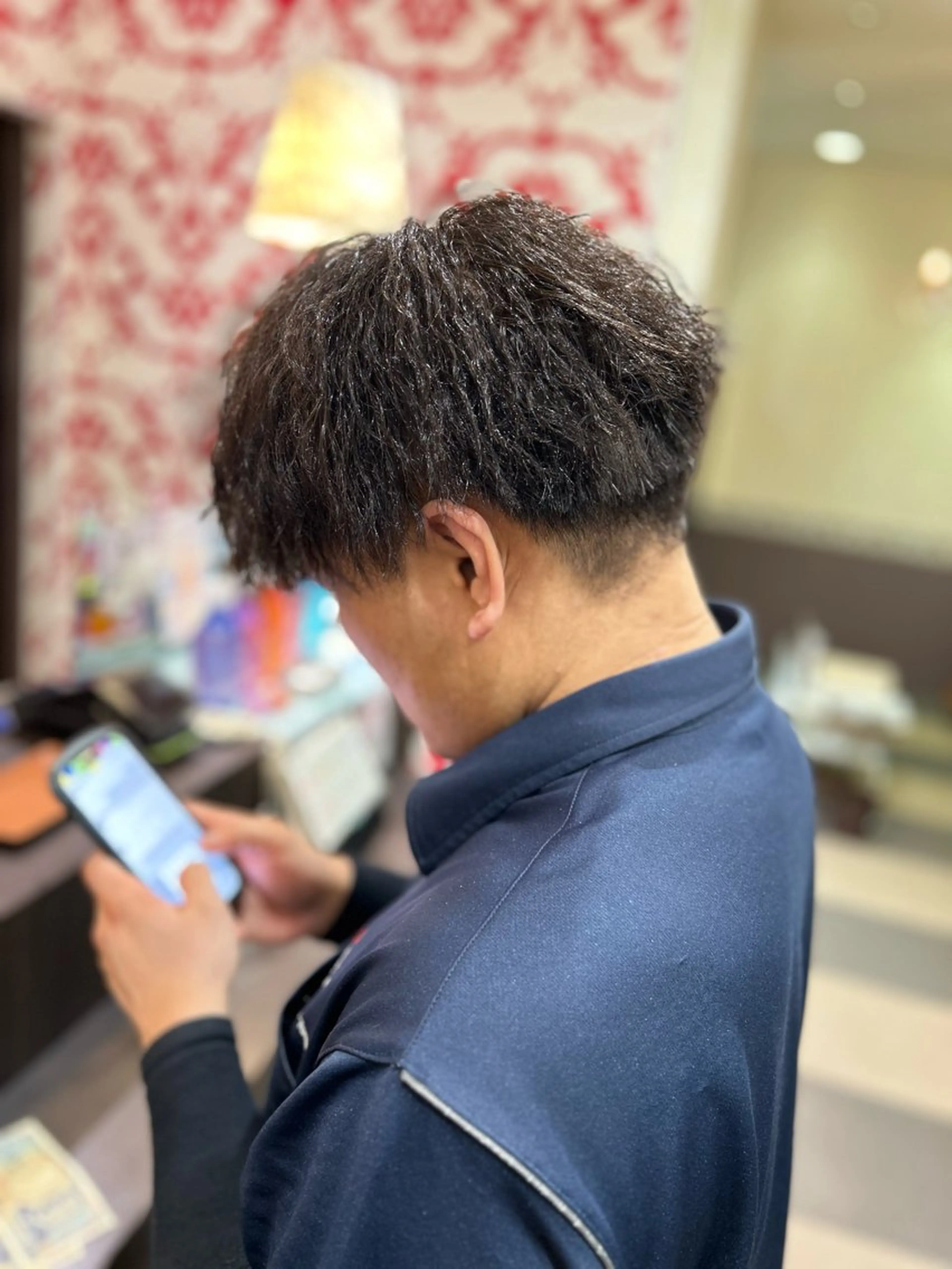 パーマ メンズ マッシュ メンズパーマ メンズツイストパーマ ツイストパーマ 伊藤 冬都のヘアスタイル
