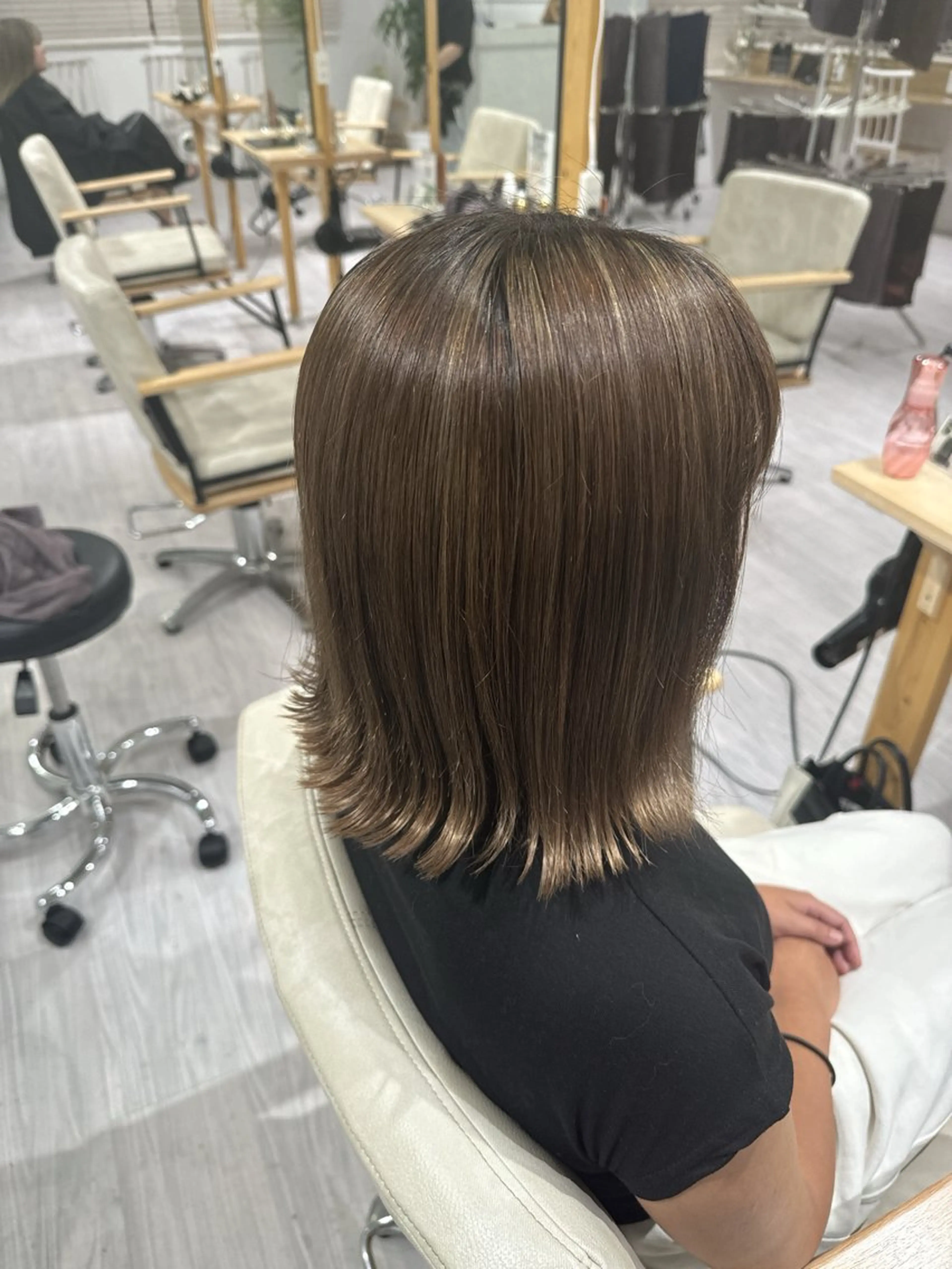 ミディアム カラー ヘアカラー トリートメント NANAMI 【Rico】のヘアスタイル