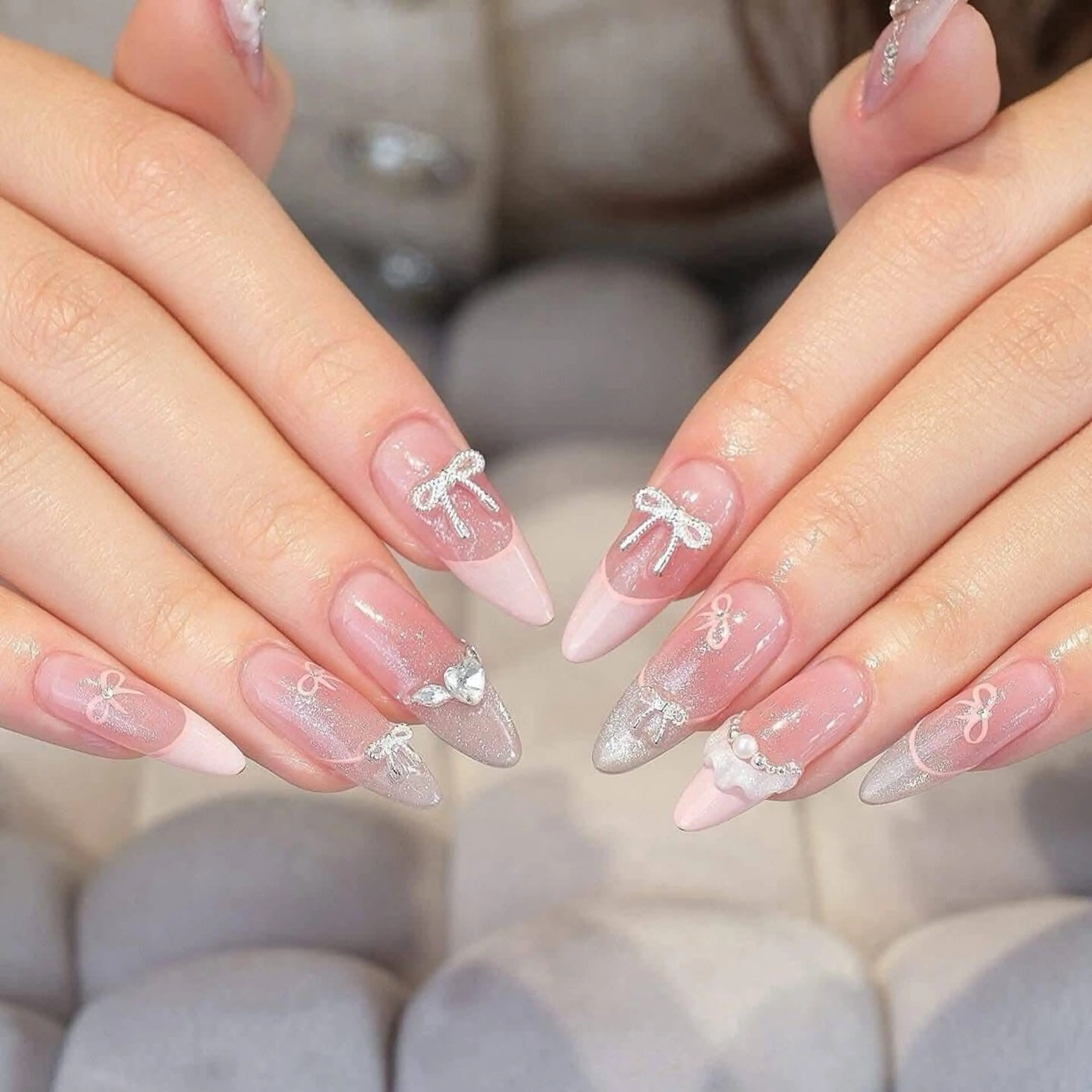 ネイル ハンドネイル T. Leeのネイルデザイン