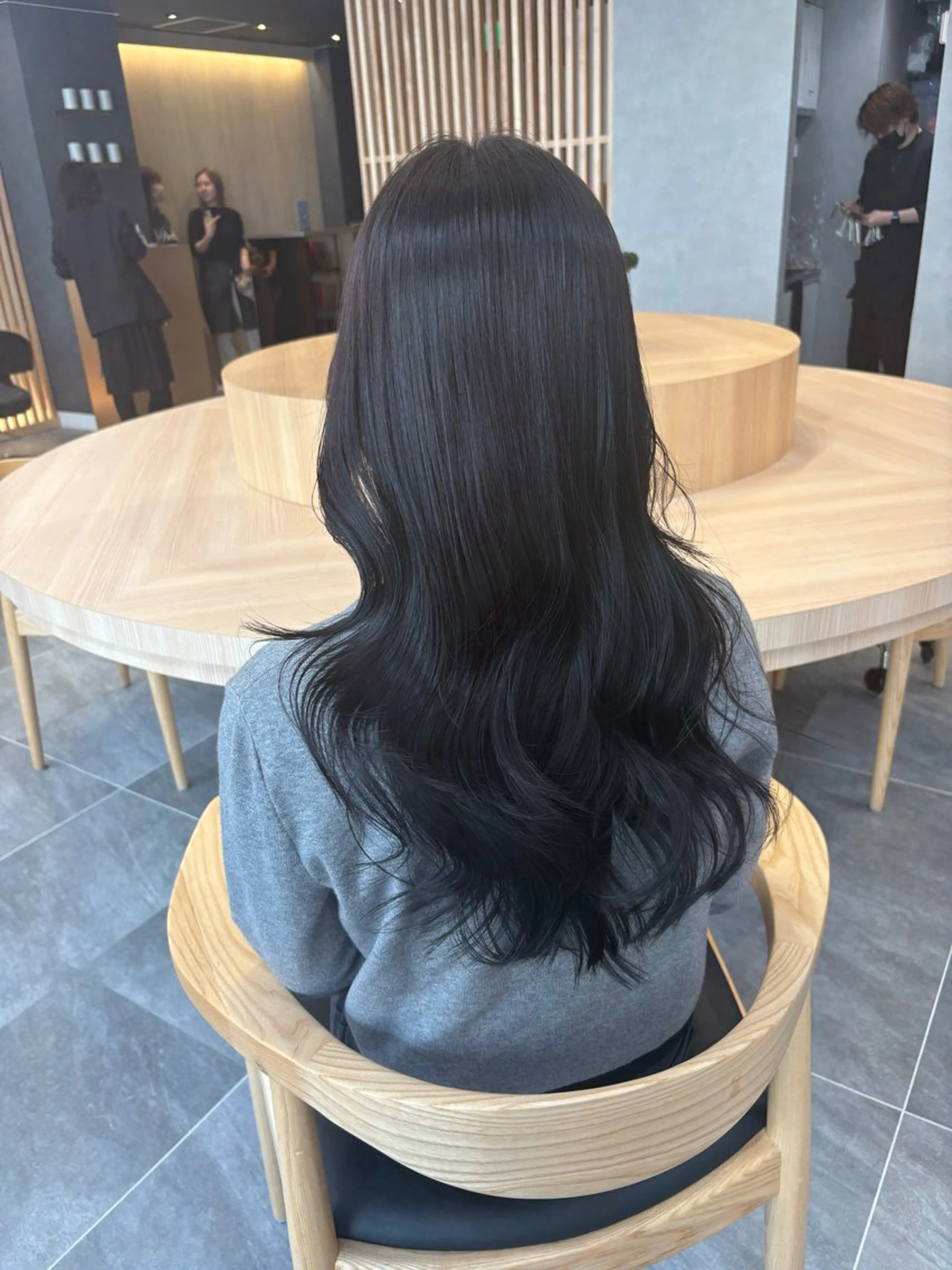 ロング カラー カット ヘアカラー トリートメント ヘッドスパ ヘアセット nana【艶髪】/ 顔まわり/縮毛矯正のヘアスタイル