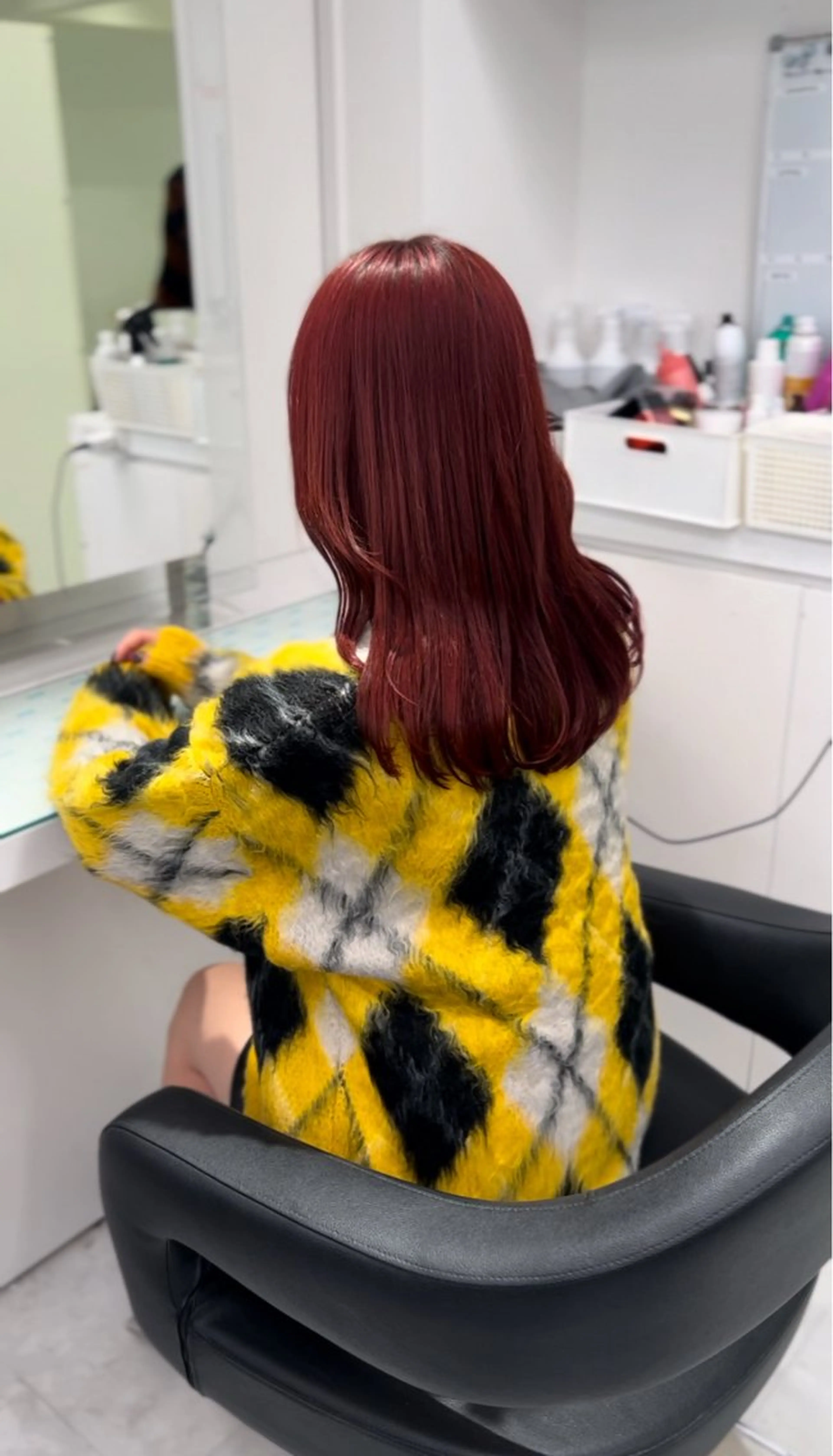 セミロング カラー ヘアアレンジ ヘアカラー ブリーチ無し透明感 🕊AZUSAのヘアスタイル