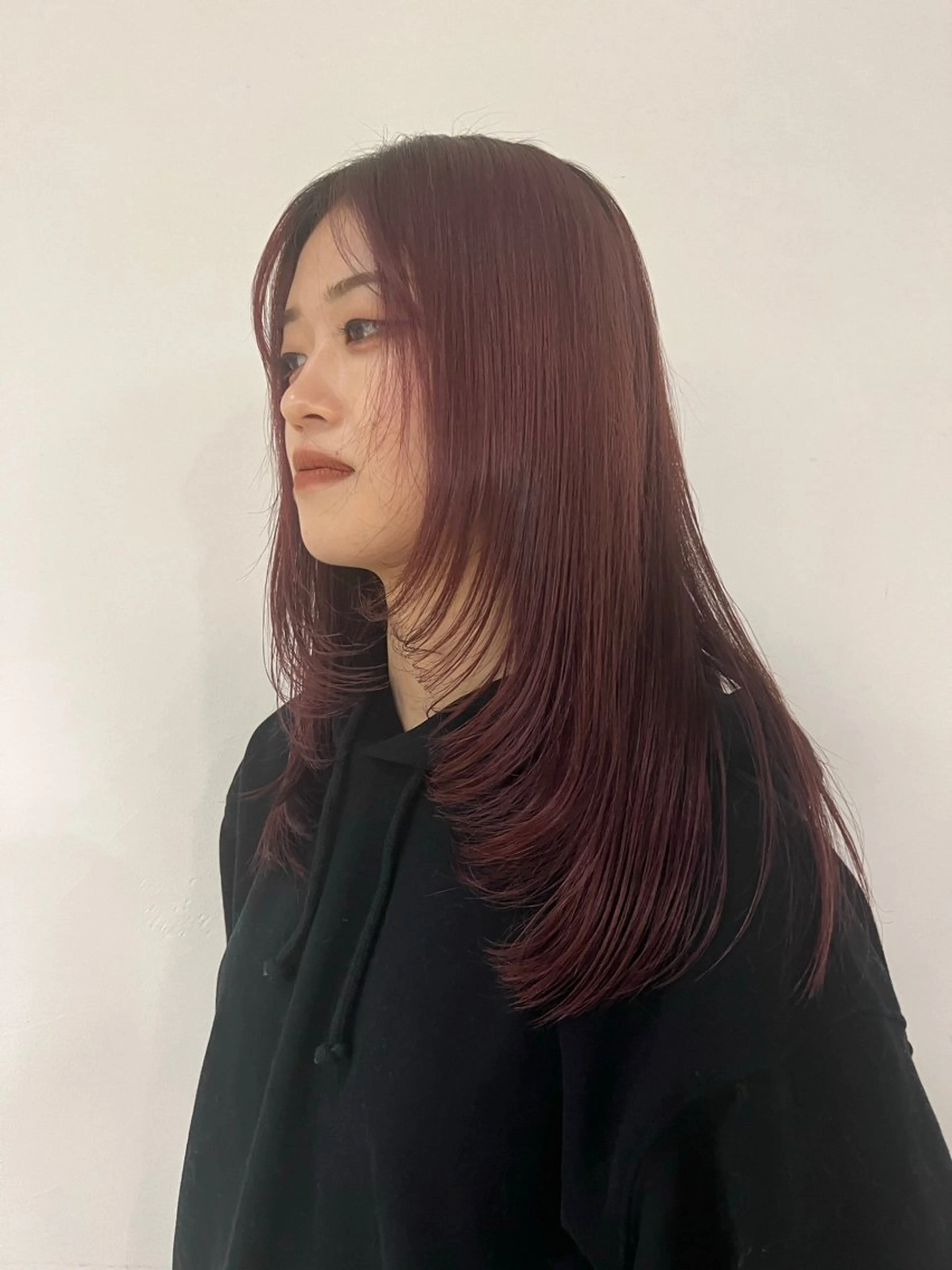 湿気によるくせ毛や膨らみでお悩みの方😁【艶髪矯正】❣️+【小顔カット】+5stepトリートメント💖の写真
