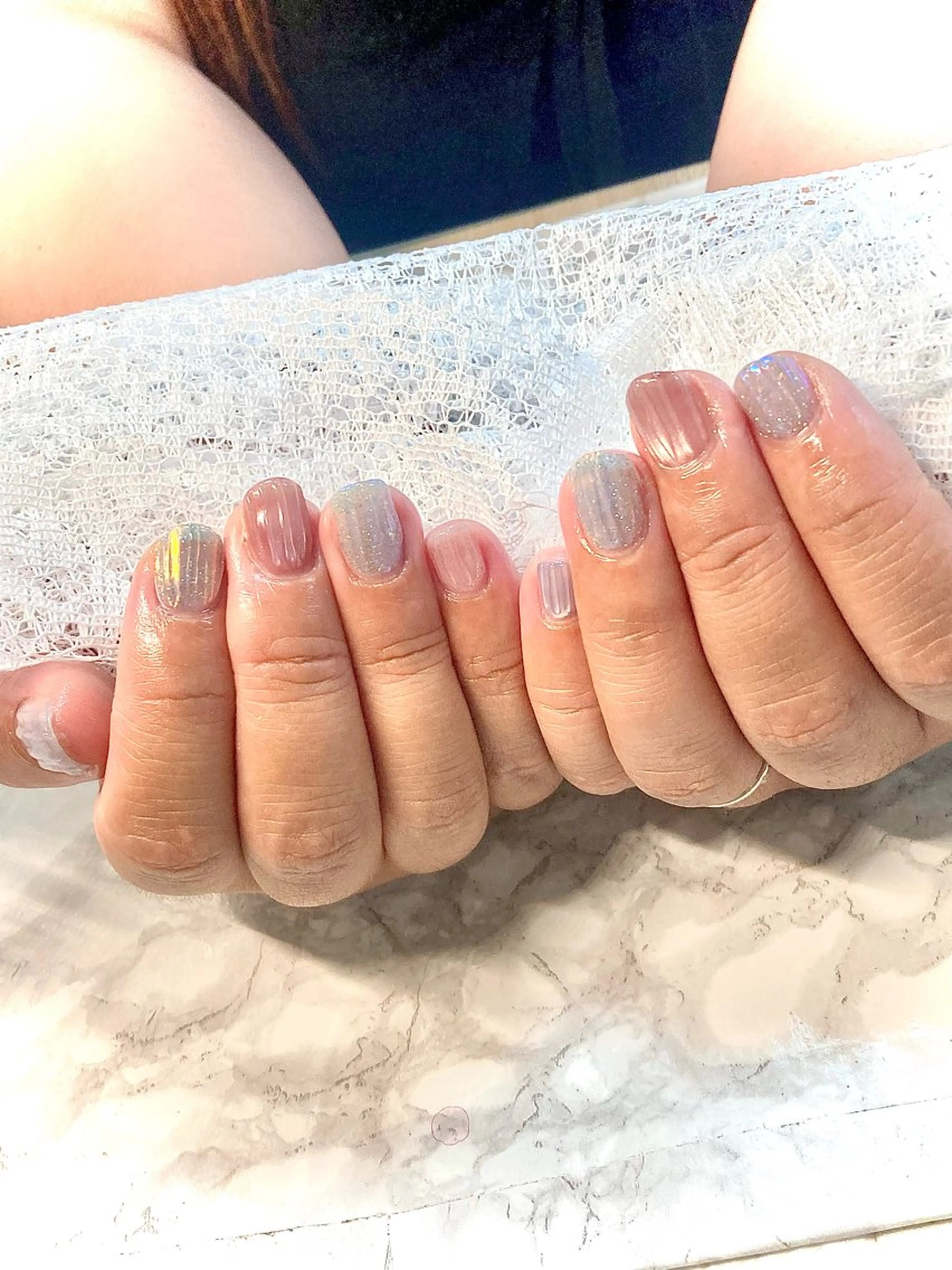 ネイル オーロラネイル ハンドネイル ネイルサロン　アルストロメリア所属・nail salon アルストロメリアのネイルデザイン
