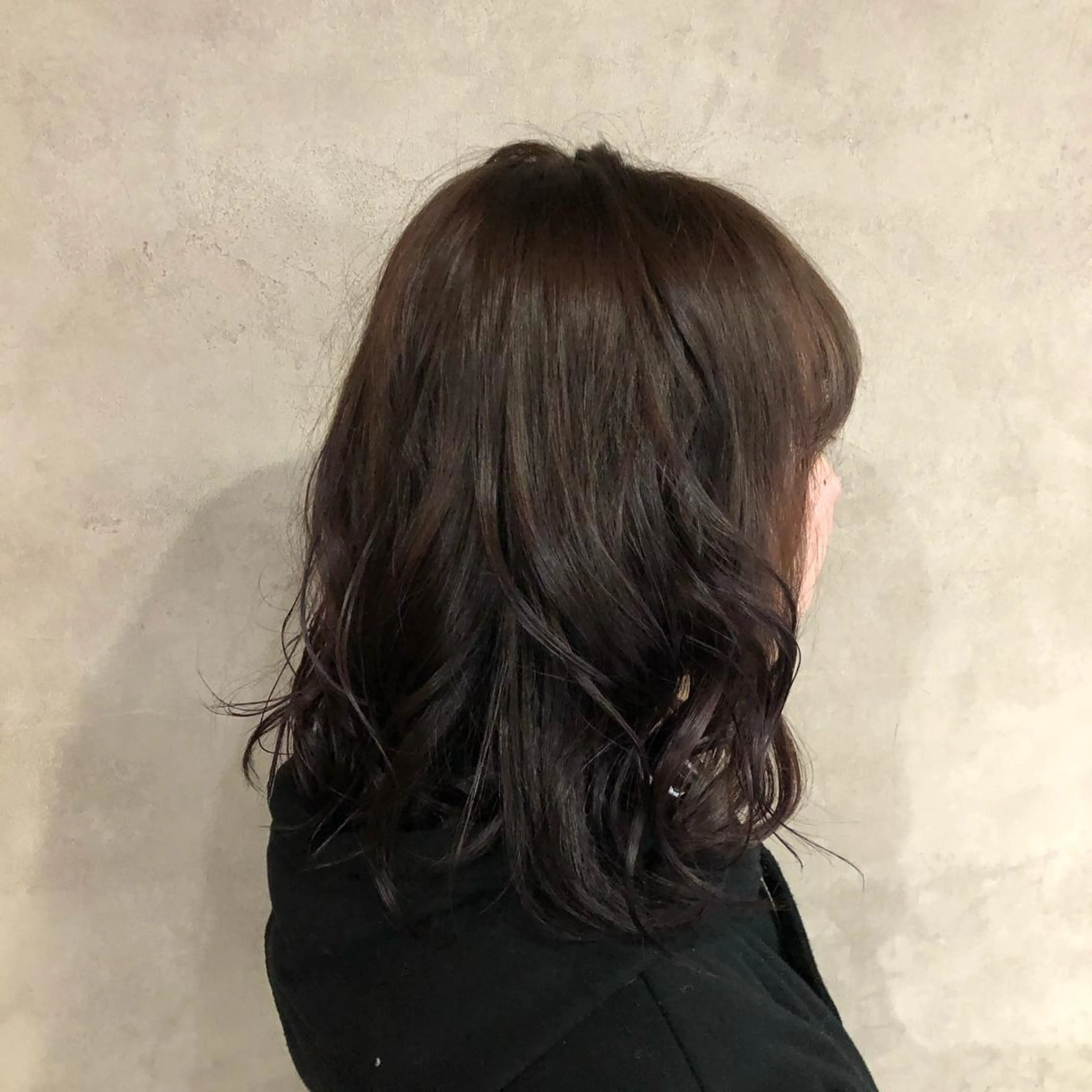 ミディアム カラー トリートメント 推し活カラー◎ saayaのヘアスタイル
