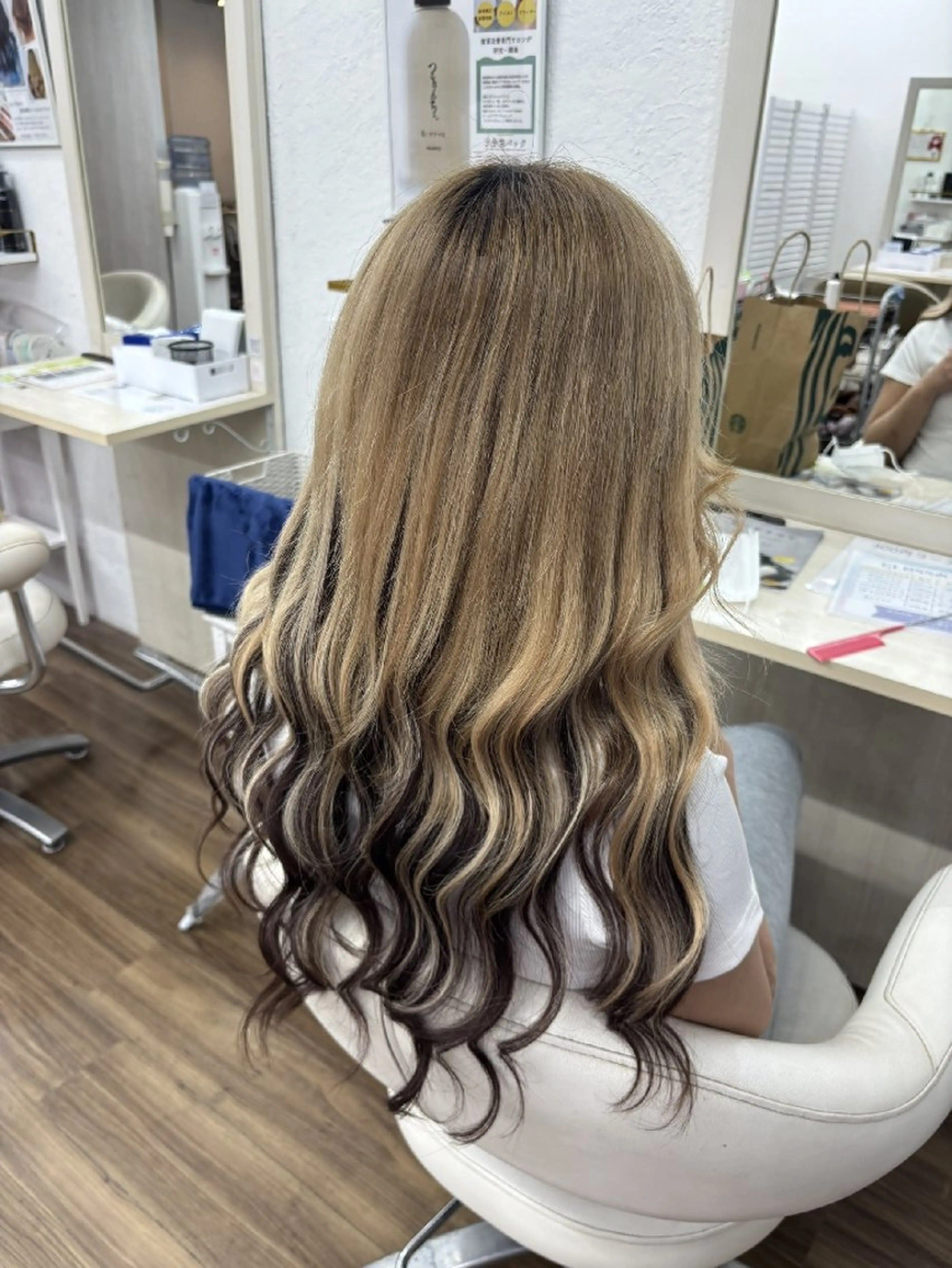 ❤可愛くイメチェン✂️プレミアムレミーシールエクステ70枚※エクステのカット込みの写真