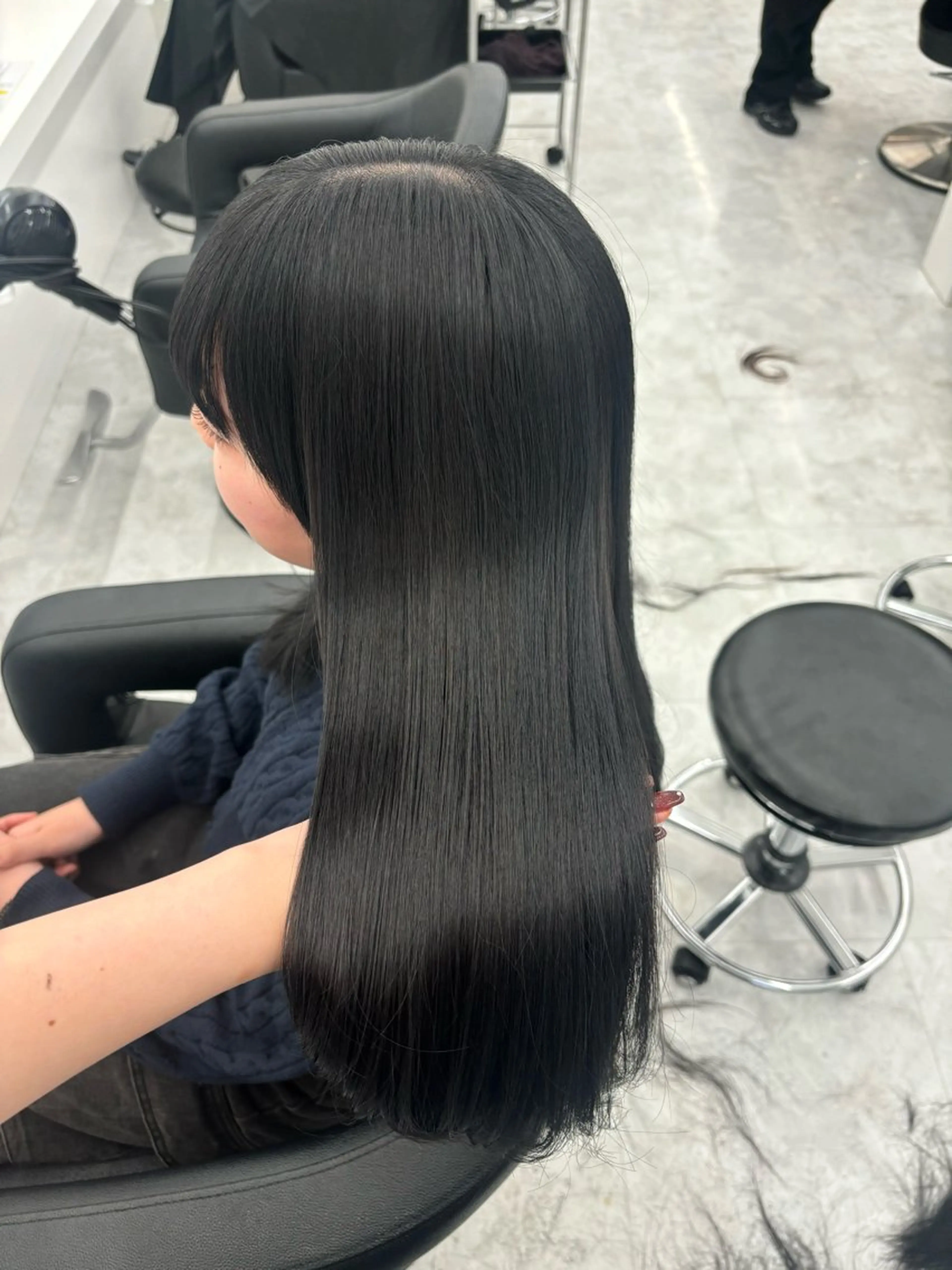 ロング カラー ヘアカラー トリートメント 🤍レイヤー/顔周り 暖色hirari🤍のヘアスタイル
