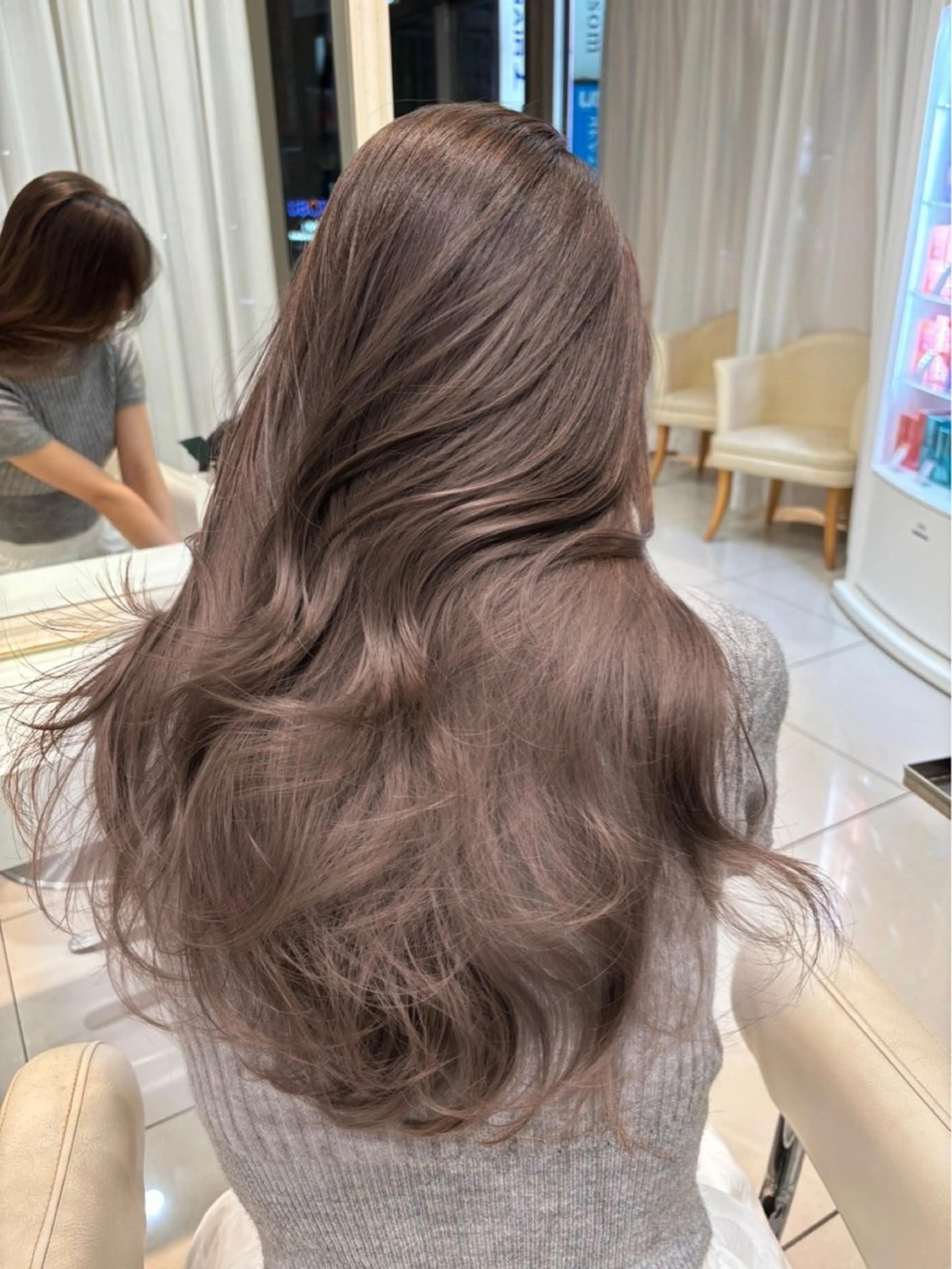 ロング 💗ブリーチなし 透け感💗徳井はやとのヘアスタイル