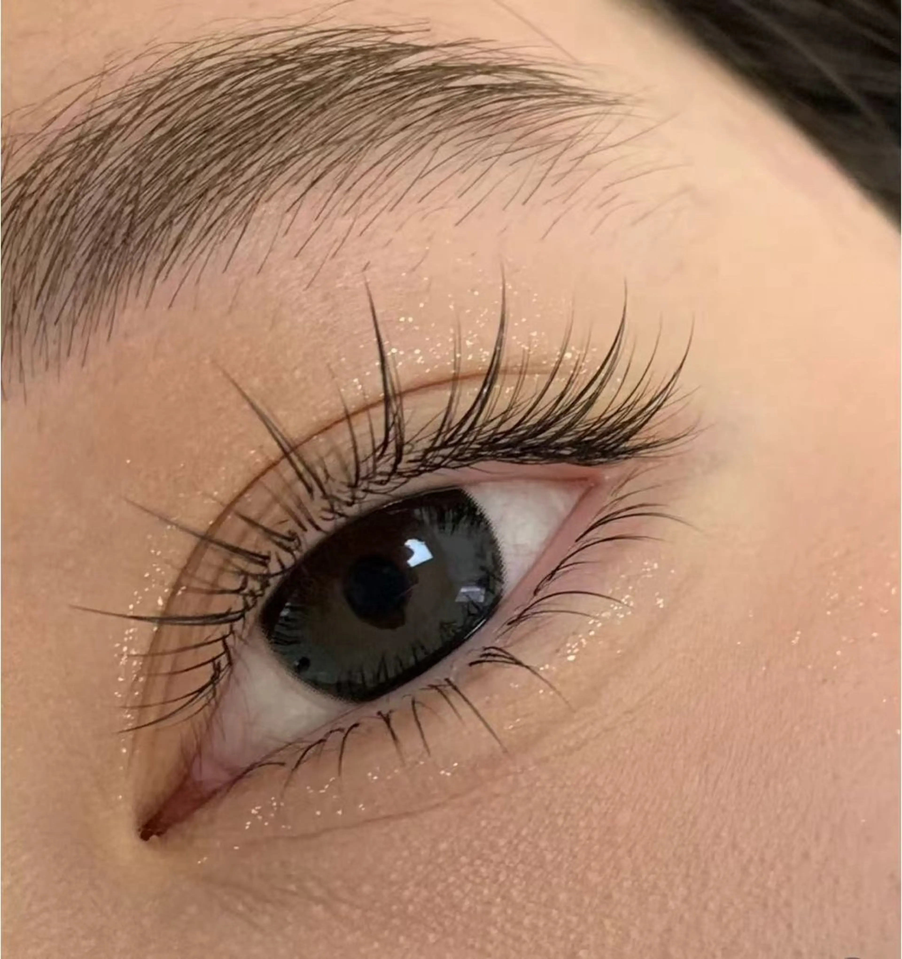 オフ込み、LED 【束感ボリュームラッシュ】100束の写真