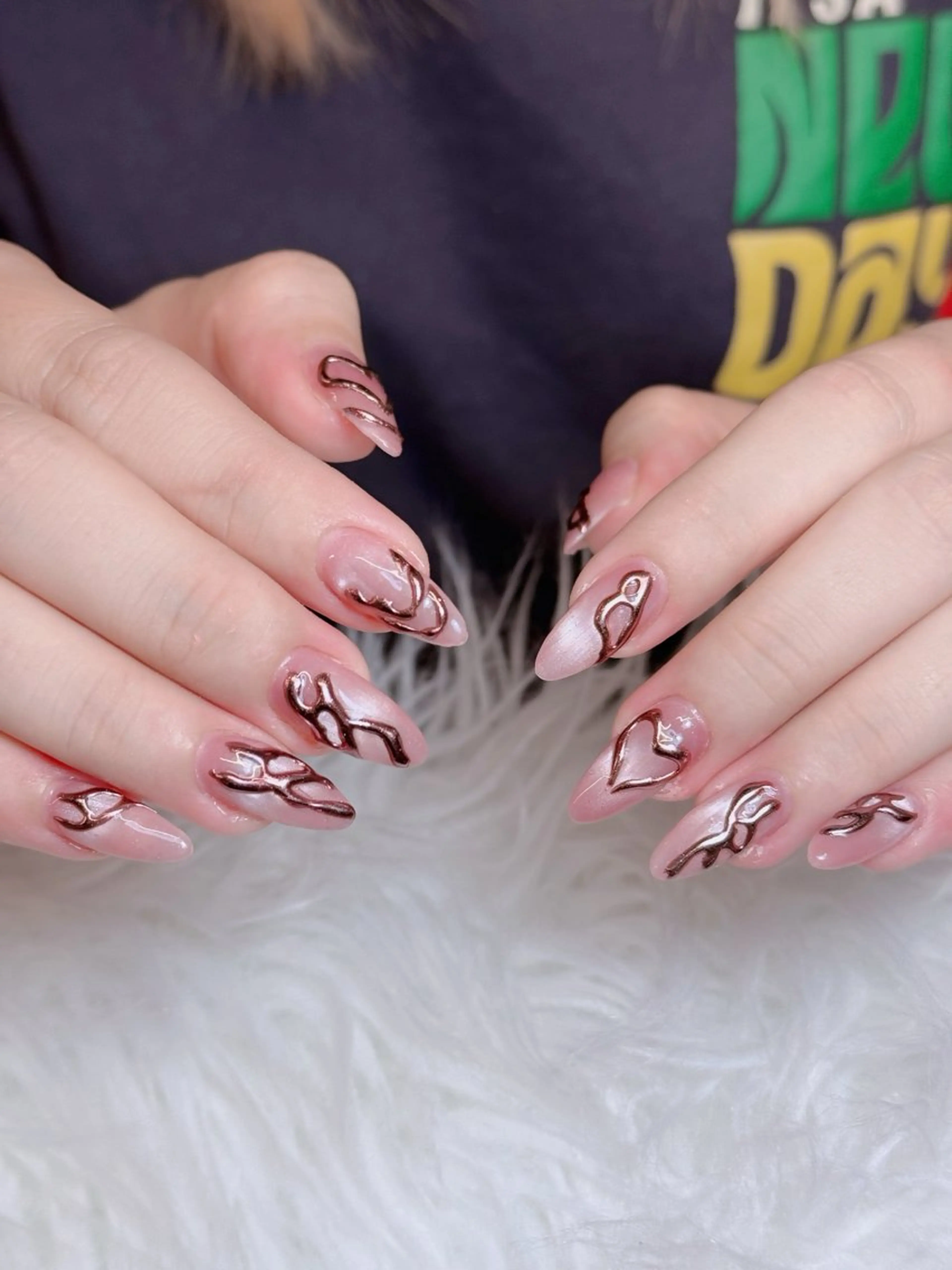 ネイル オーロラネイル チークネイル フットネイル フレンチネイル ハロウィン ハンドネイル Lumi Nail 新大久保3‘のネイルデザイン